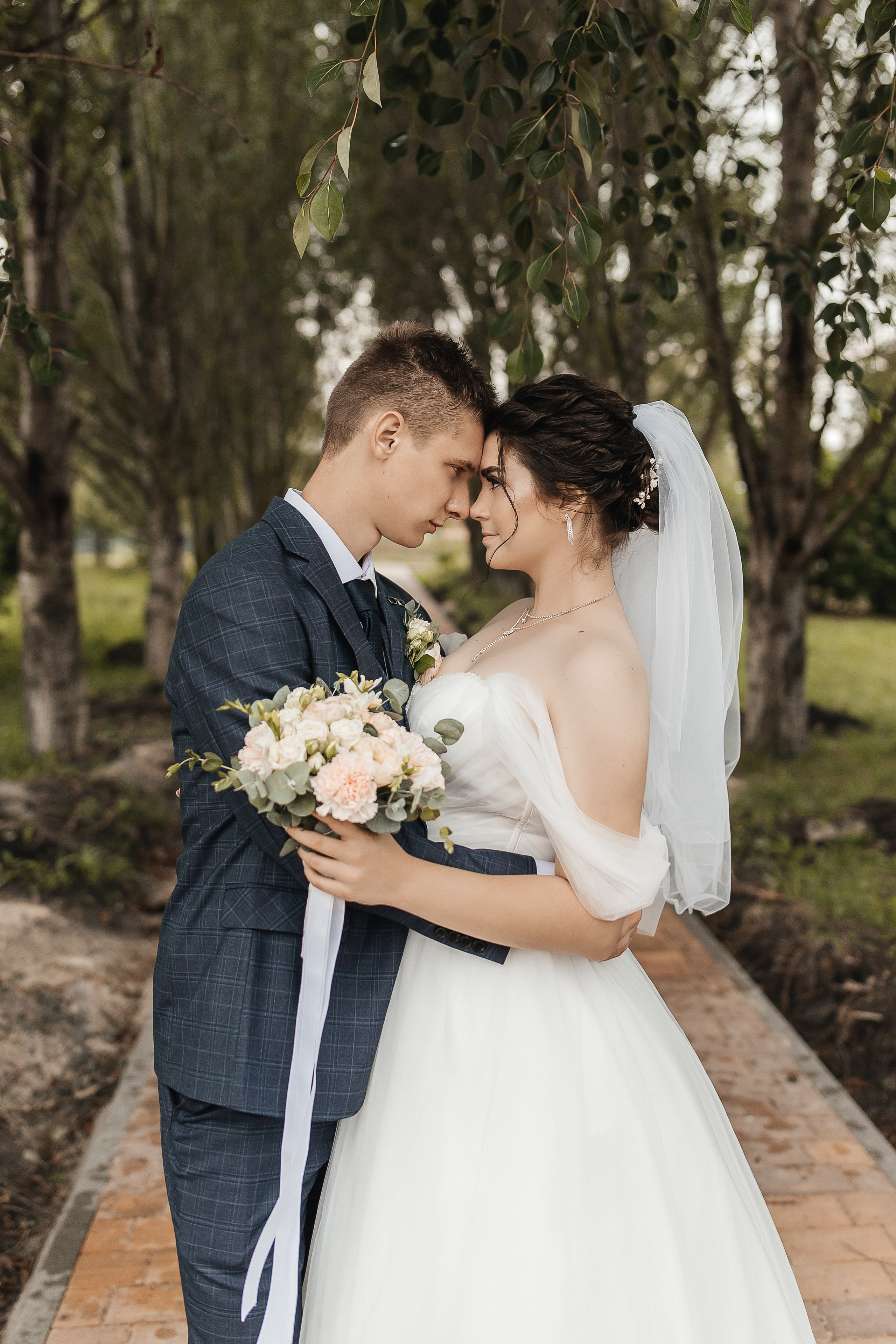 Максим и Виктория. Фотограф Елена Каверина | Белгород — Короча |