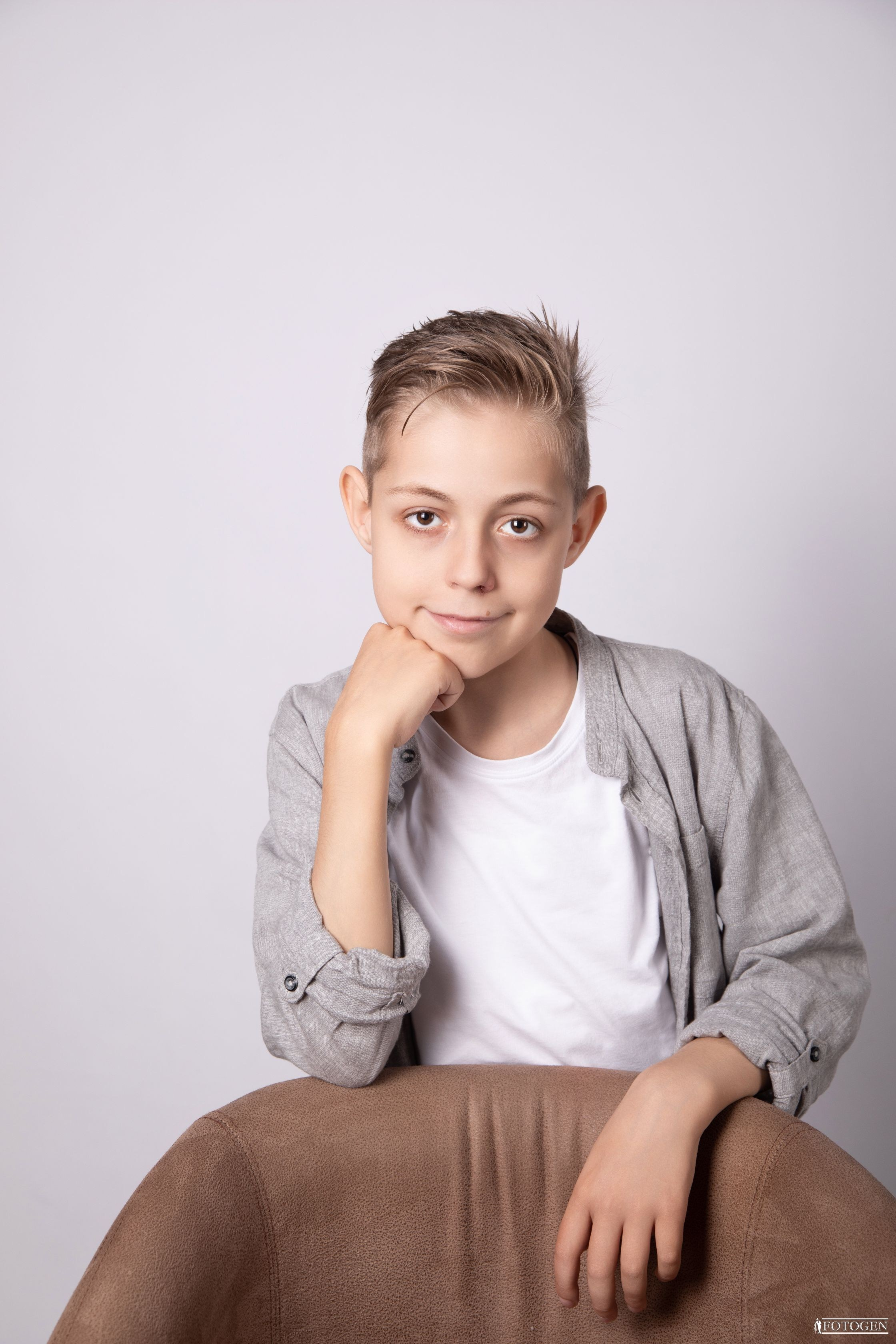 Фотосессия Мальчиков до 14 лет в Студии — Fotogen. Интерьерная фотостудия FOTOGEN г. Краснодар