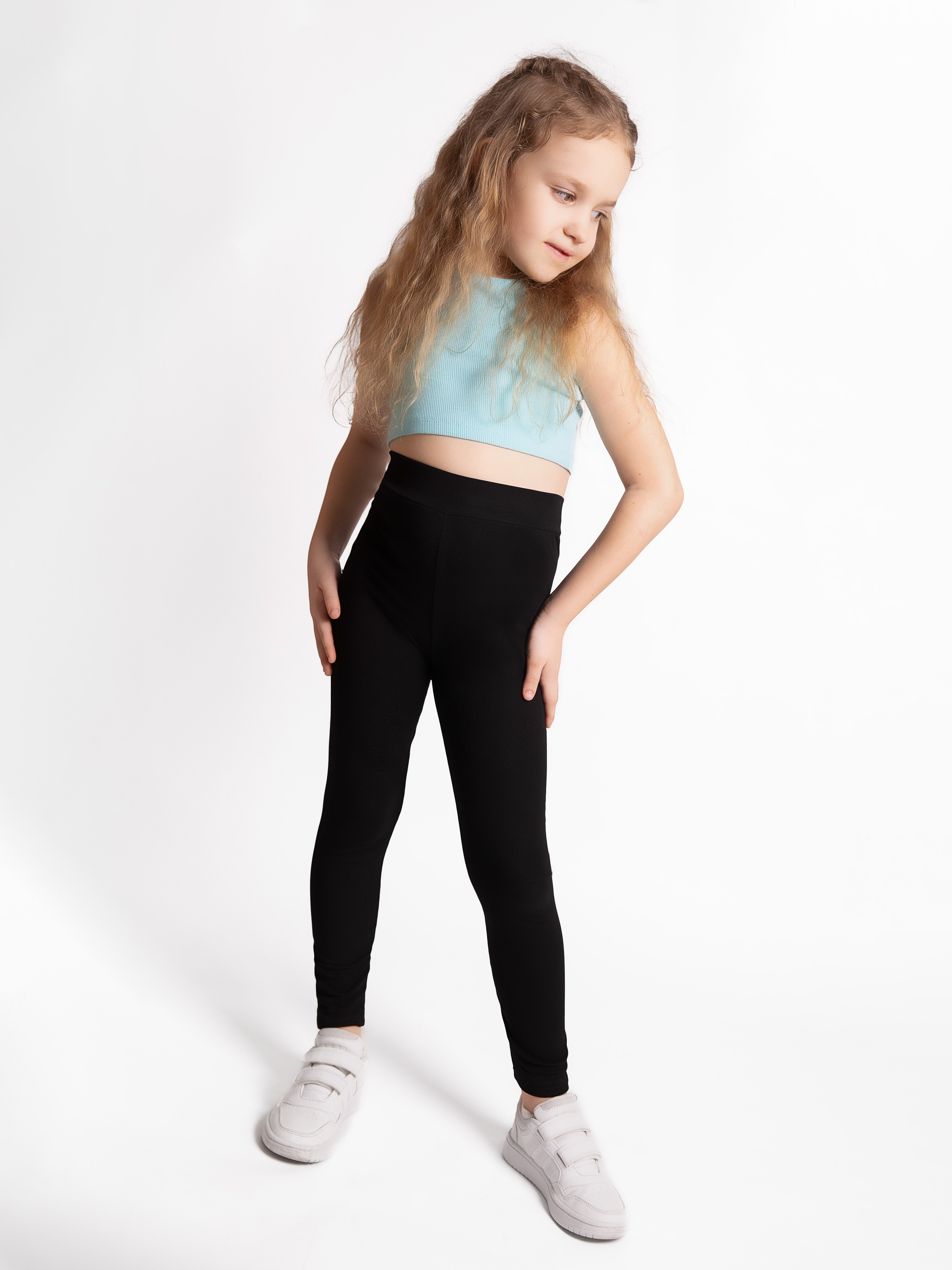 Детские лосины. Фотостудия предметной и модельной съёмки для маркетплейсов