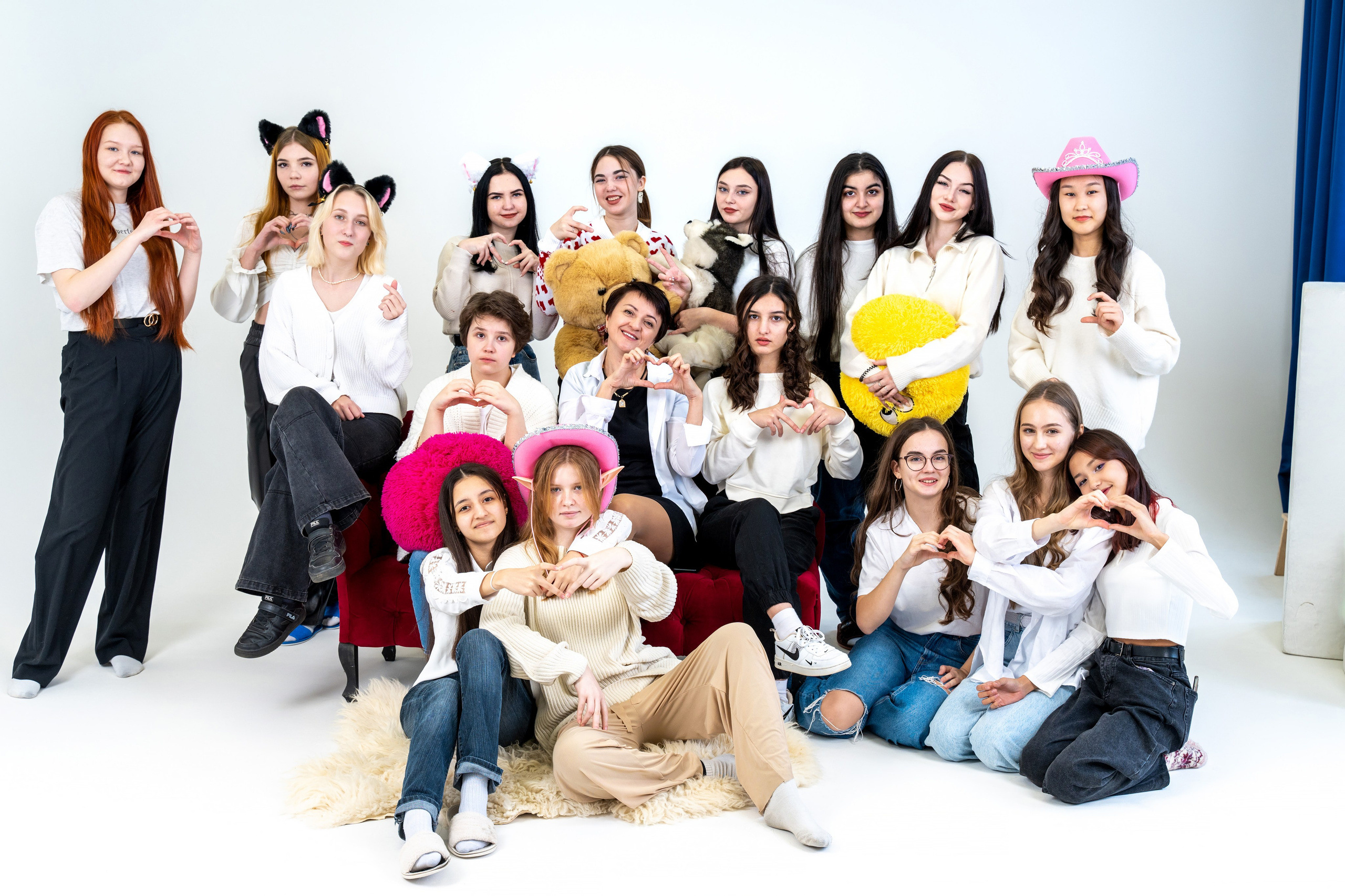 9 — 11 классы. Фотографы в г. Астрахань Сергей и Елена Бовтуновы