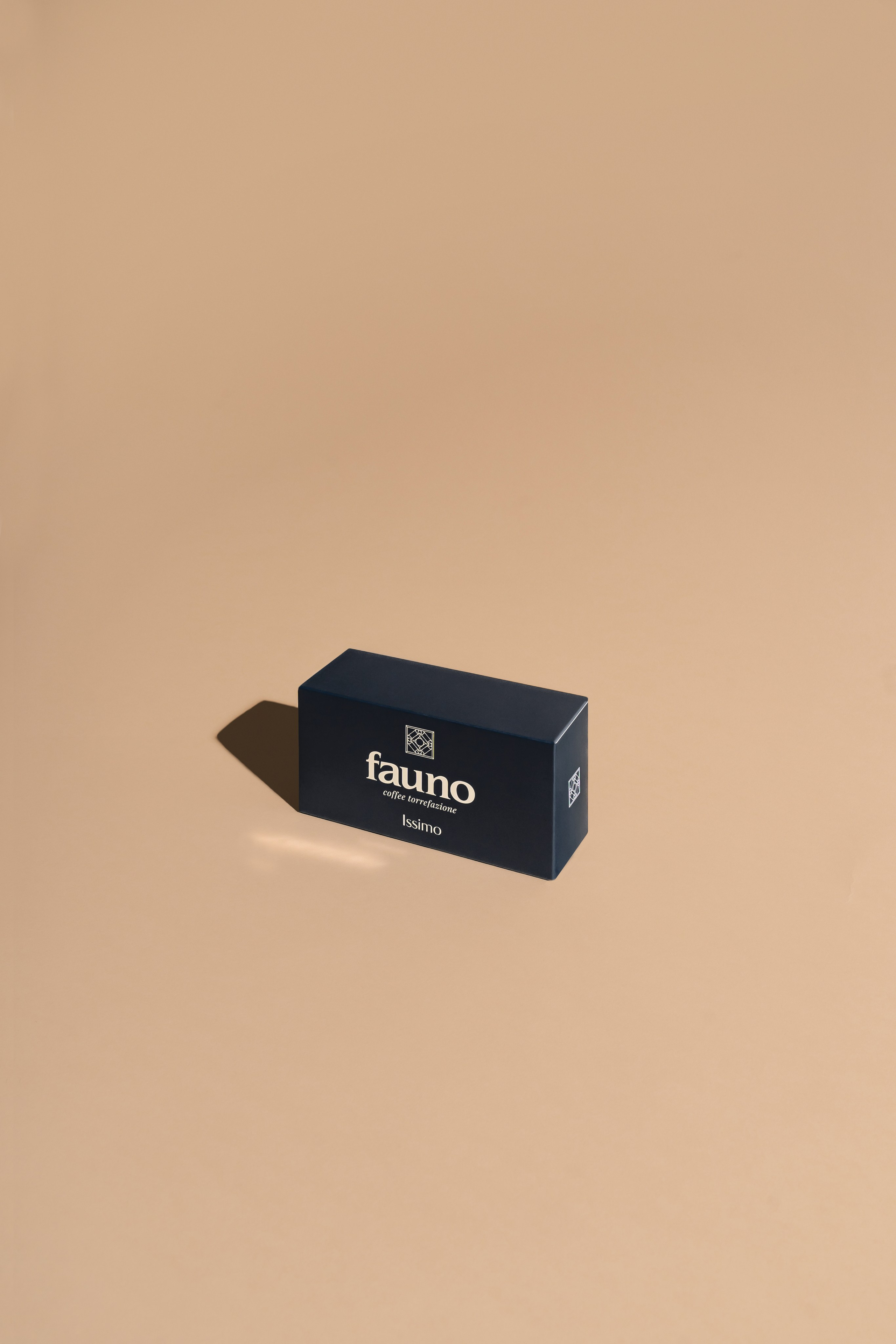 Предметная фотосъёмка для кофейной компании Fauno. Фотограф Илья К. в Москве