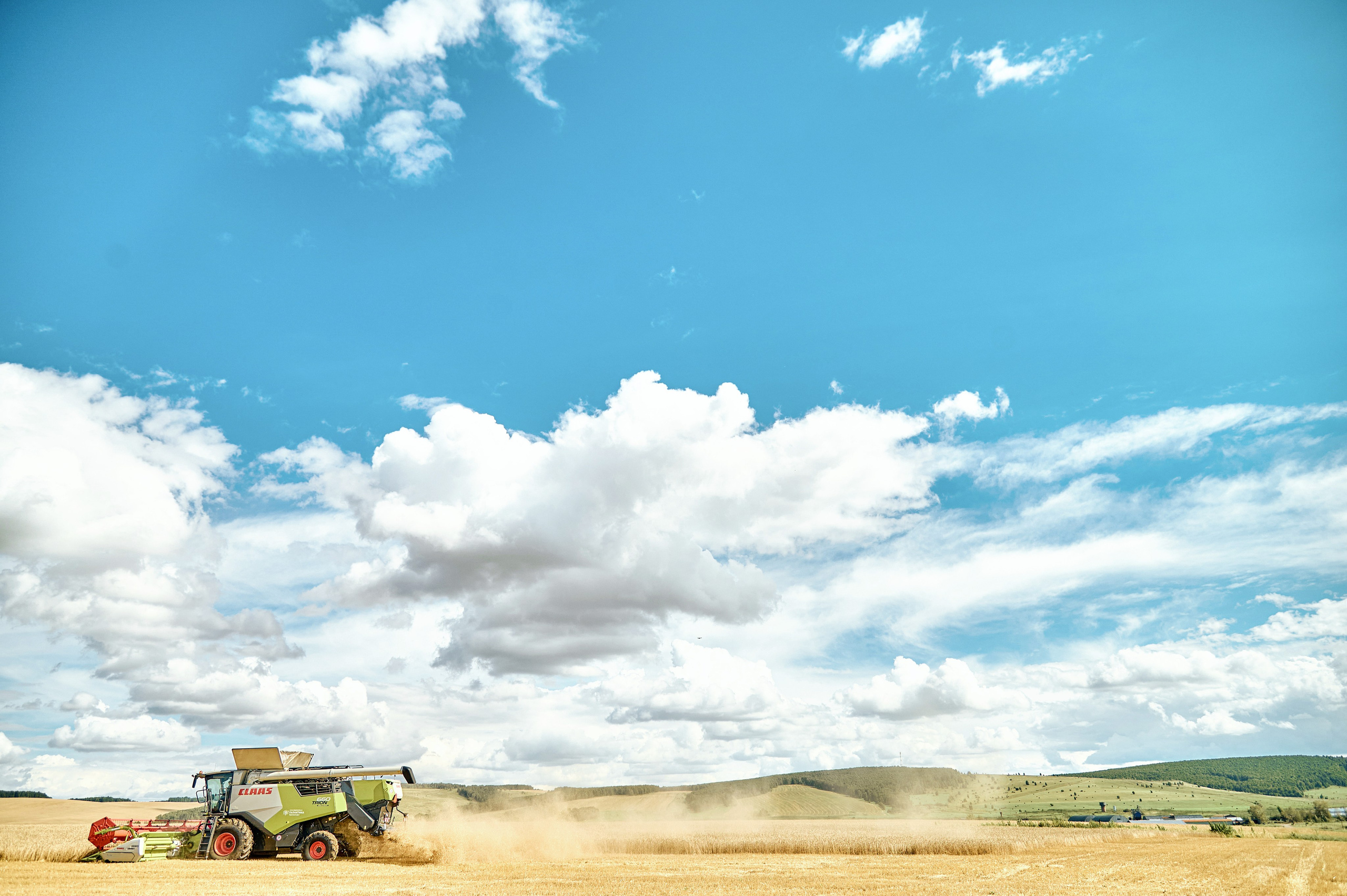 Портфолио репортажной фотосъёмки: сельхозтехника "Галактика". Фотограф Яковлев Роман — Красноярск