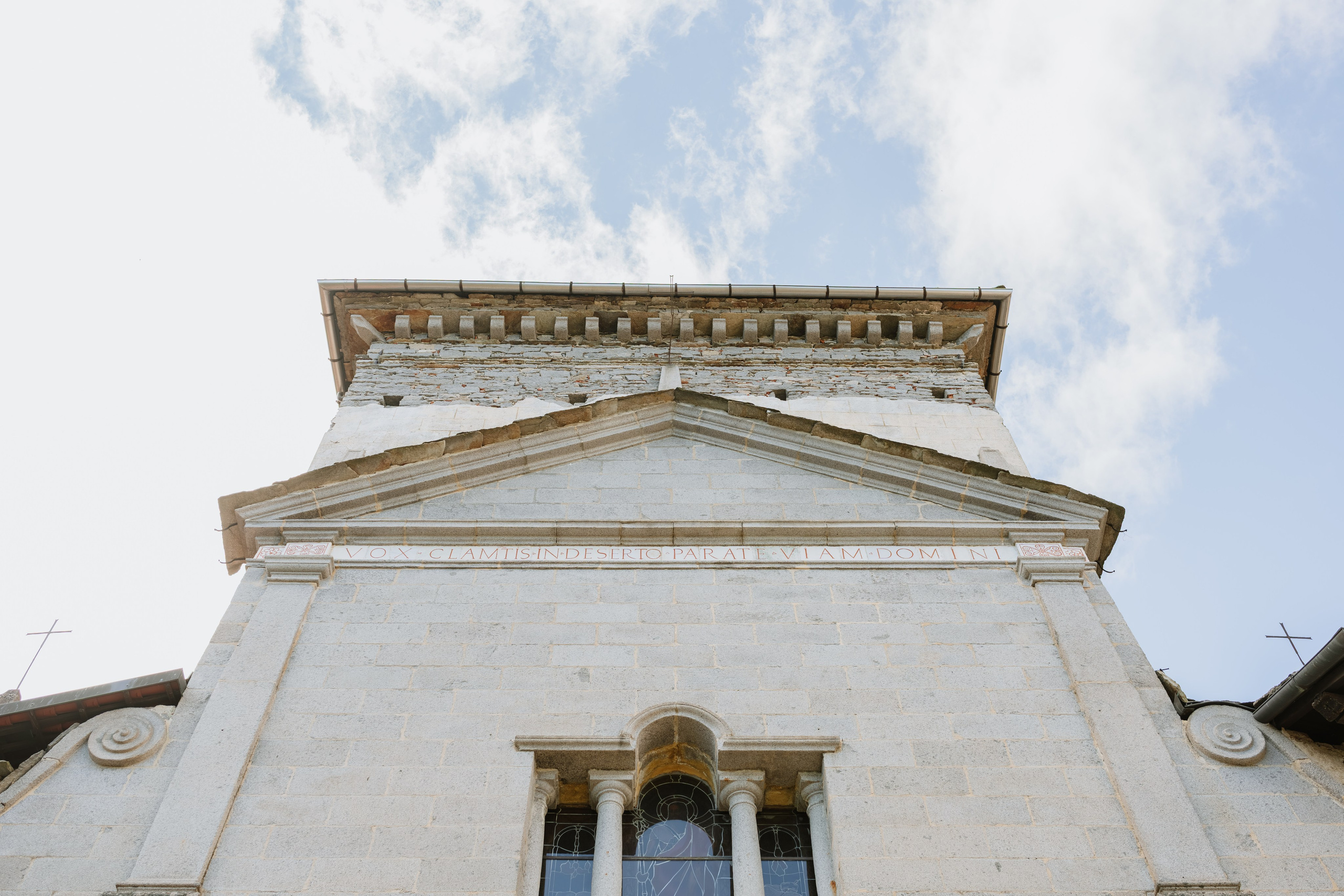 Vera & Lorenzo | Biella, Italy. Professional Wedding Photographer Geneva & Romande Switzerland | Tanya Creator