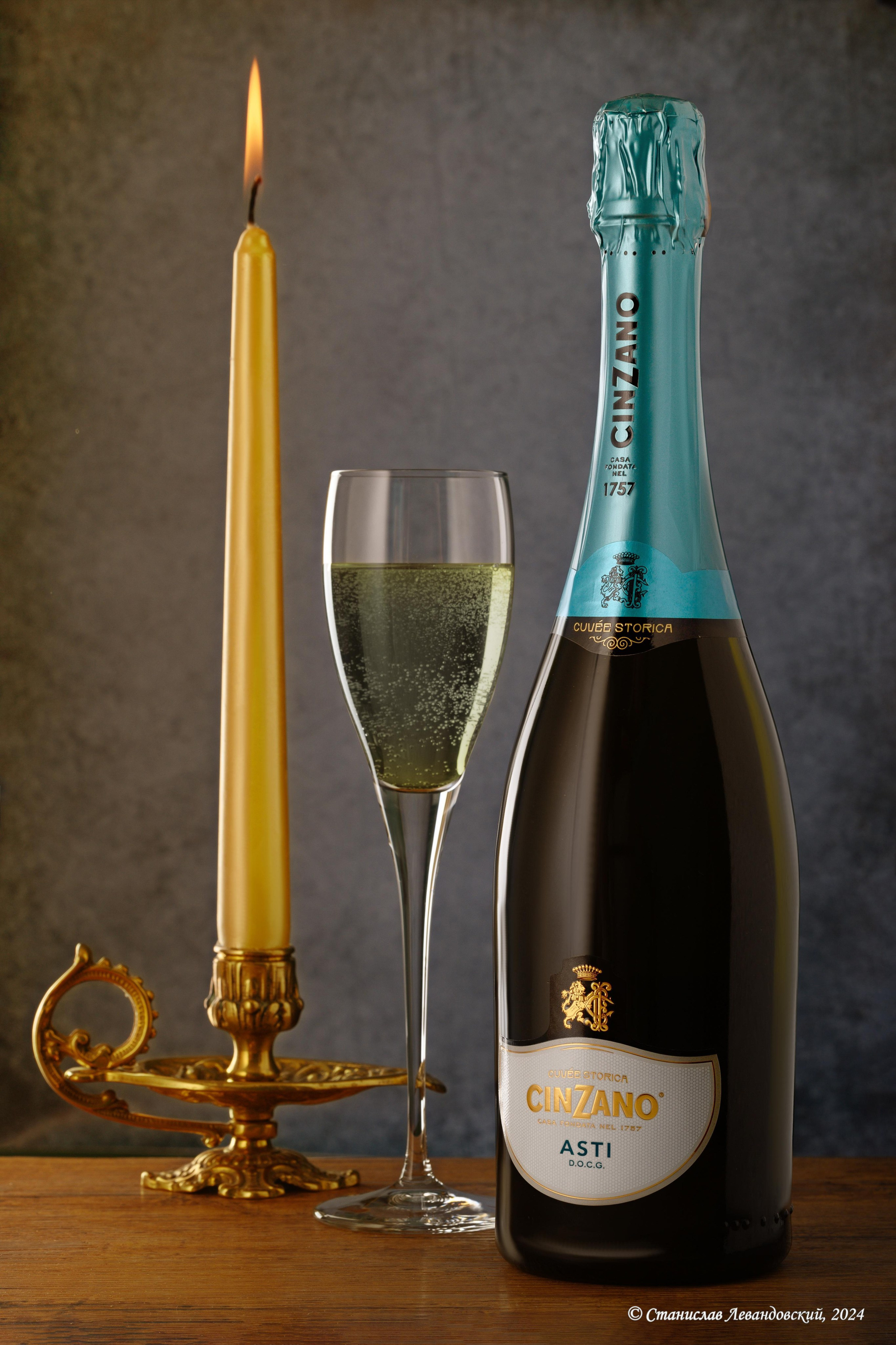 Предметы с глянцевой поверхностью. Предметный фотограф в Москве Станислав Левандовский