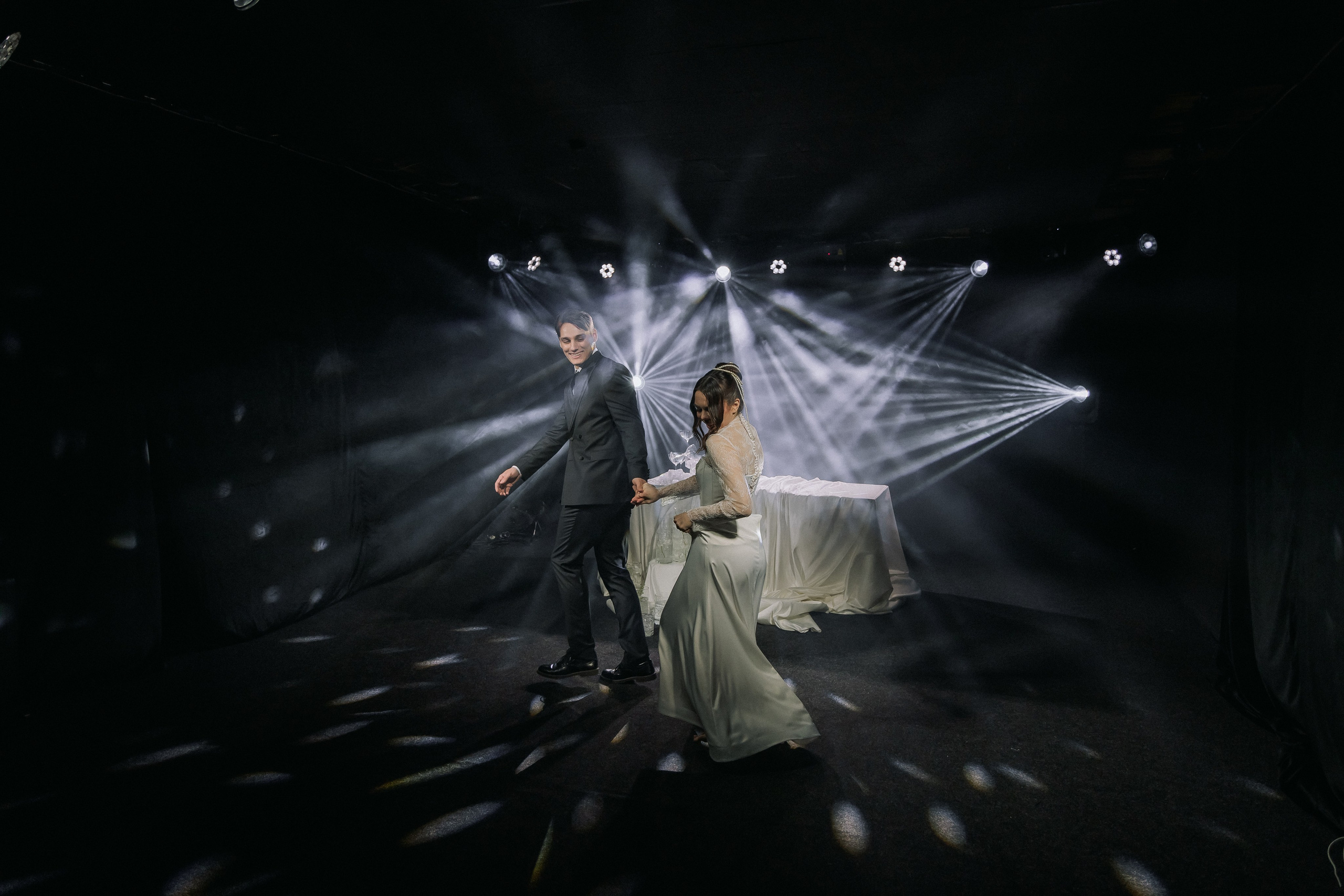 Мария & Александр. Любовь со светом. Свадебная фотография. Арина Рубах