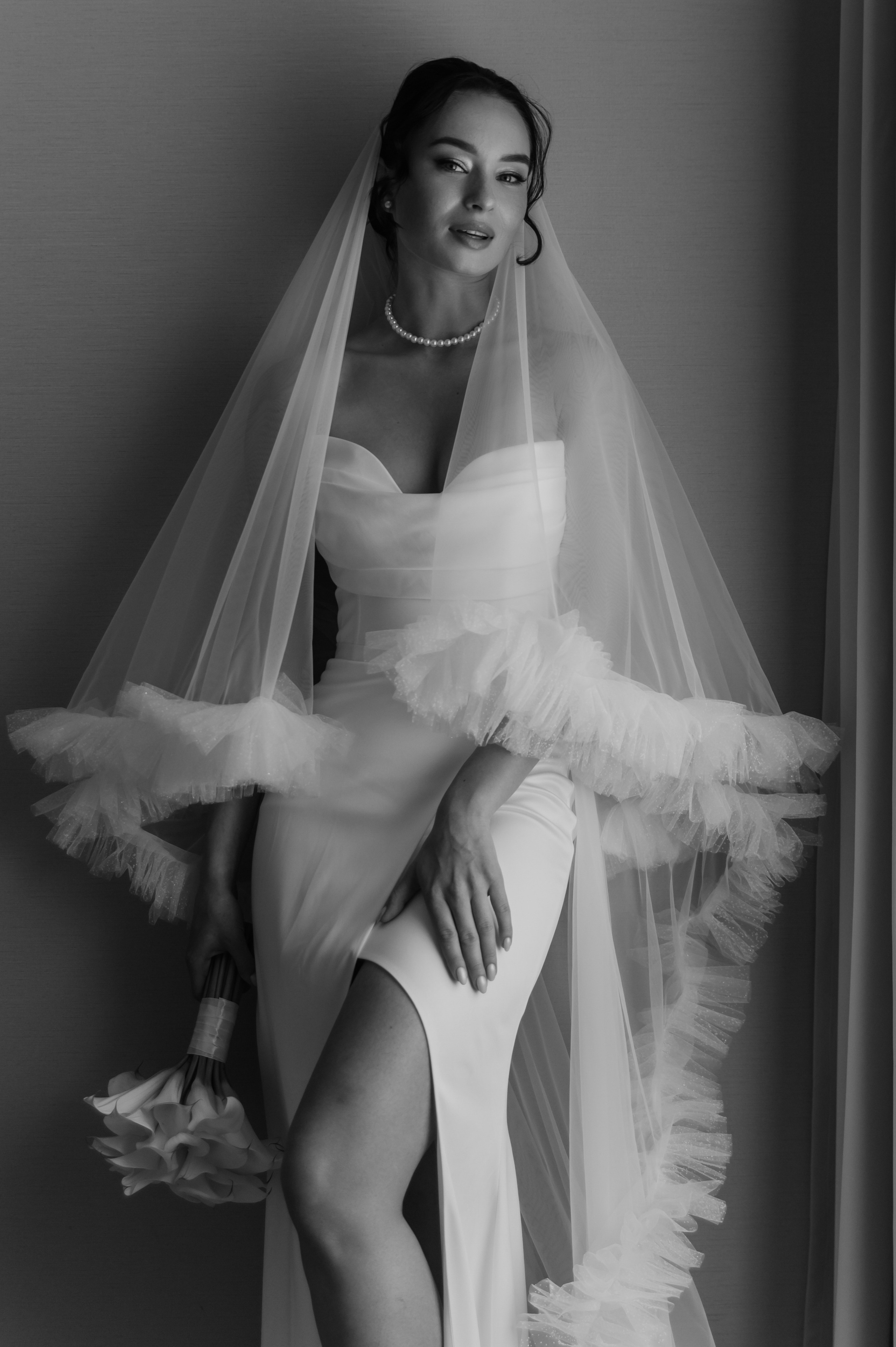 Галерея со свадьбы в Твери, красивая пара в Домотканово. Свадебный фотограф в Твери, Москве и Санкт-Петербурге Денисова Екатерина