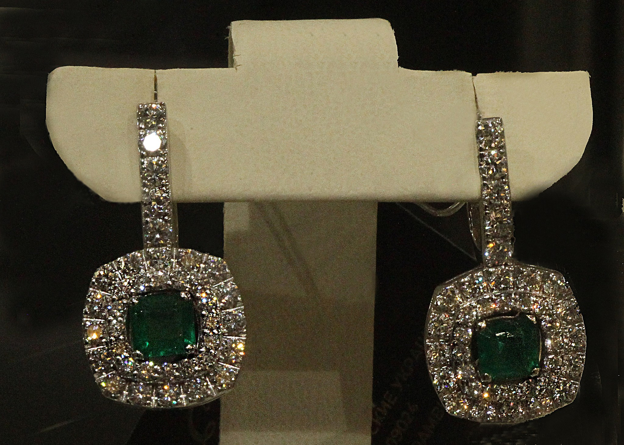Earrings. The Website of the Photographer Vitaly Deni