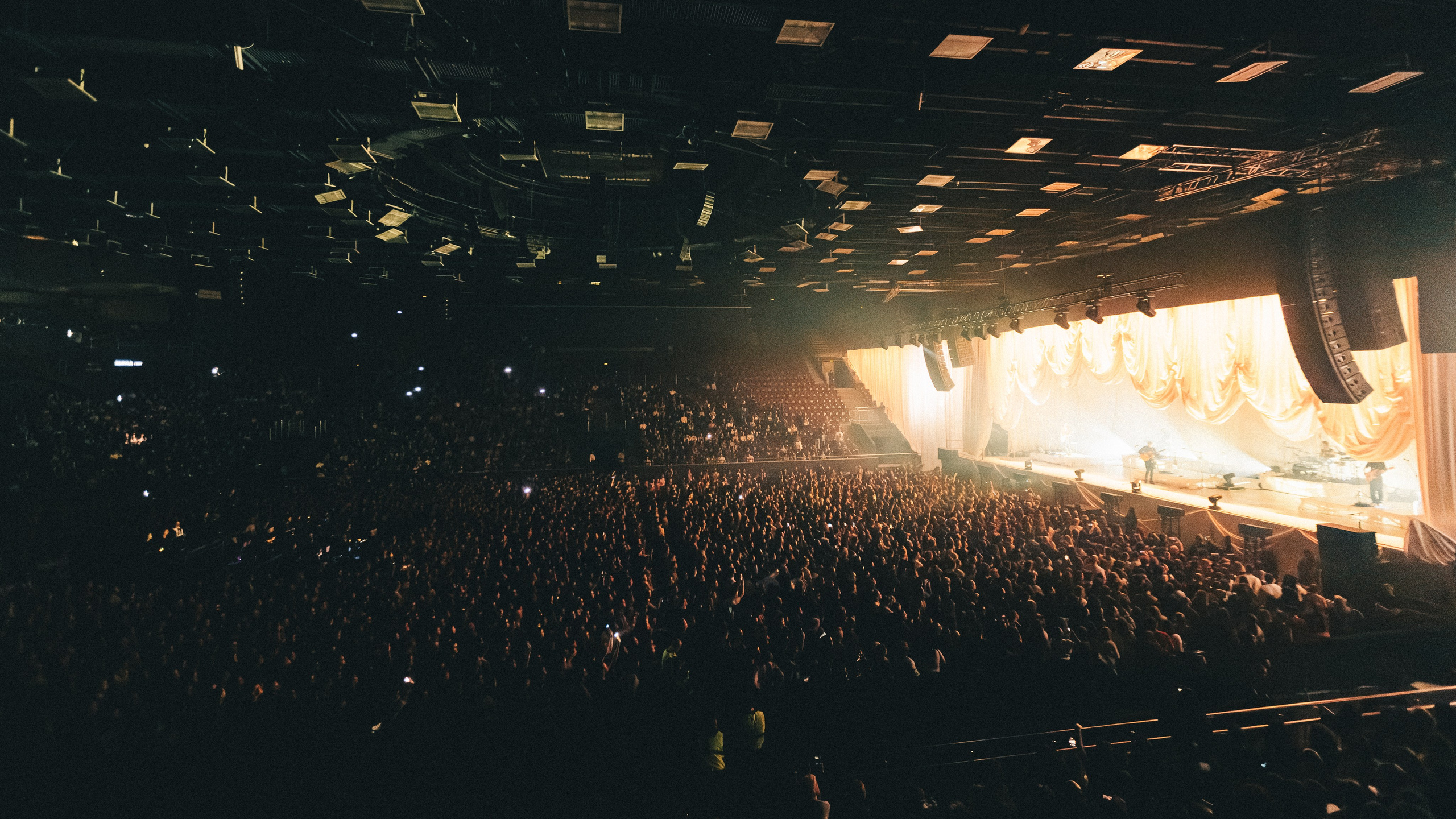 ZOLOTO. Saint-Petersburg 17.4.26. RUSLAN ROZANOV