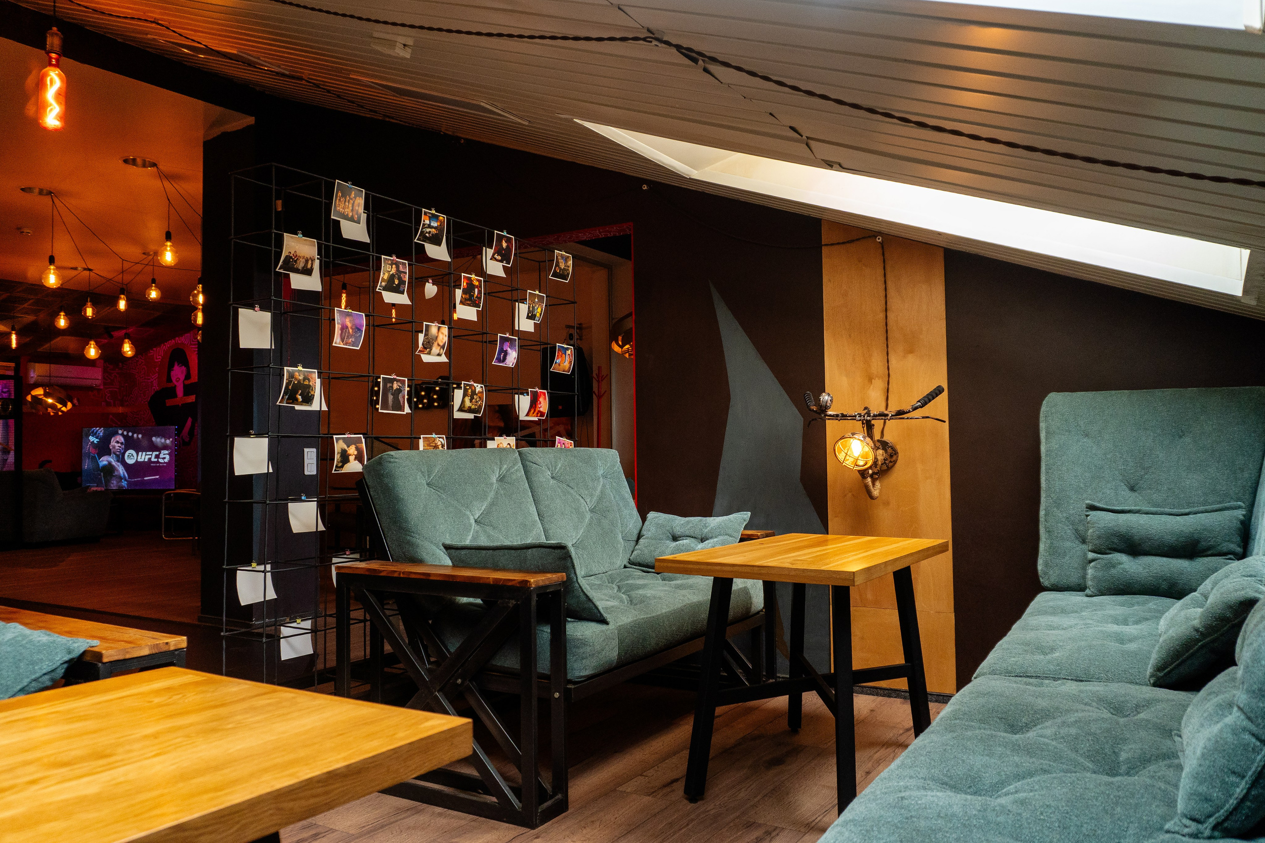 Фотографии заведения Gusto hookah. JOHNNY SOLOVEV VISION