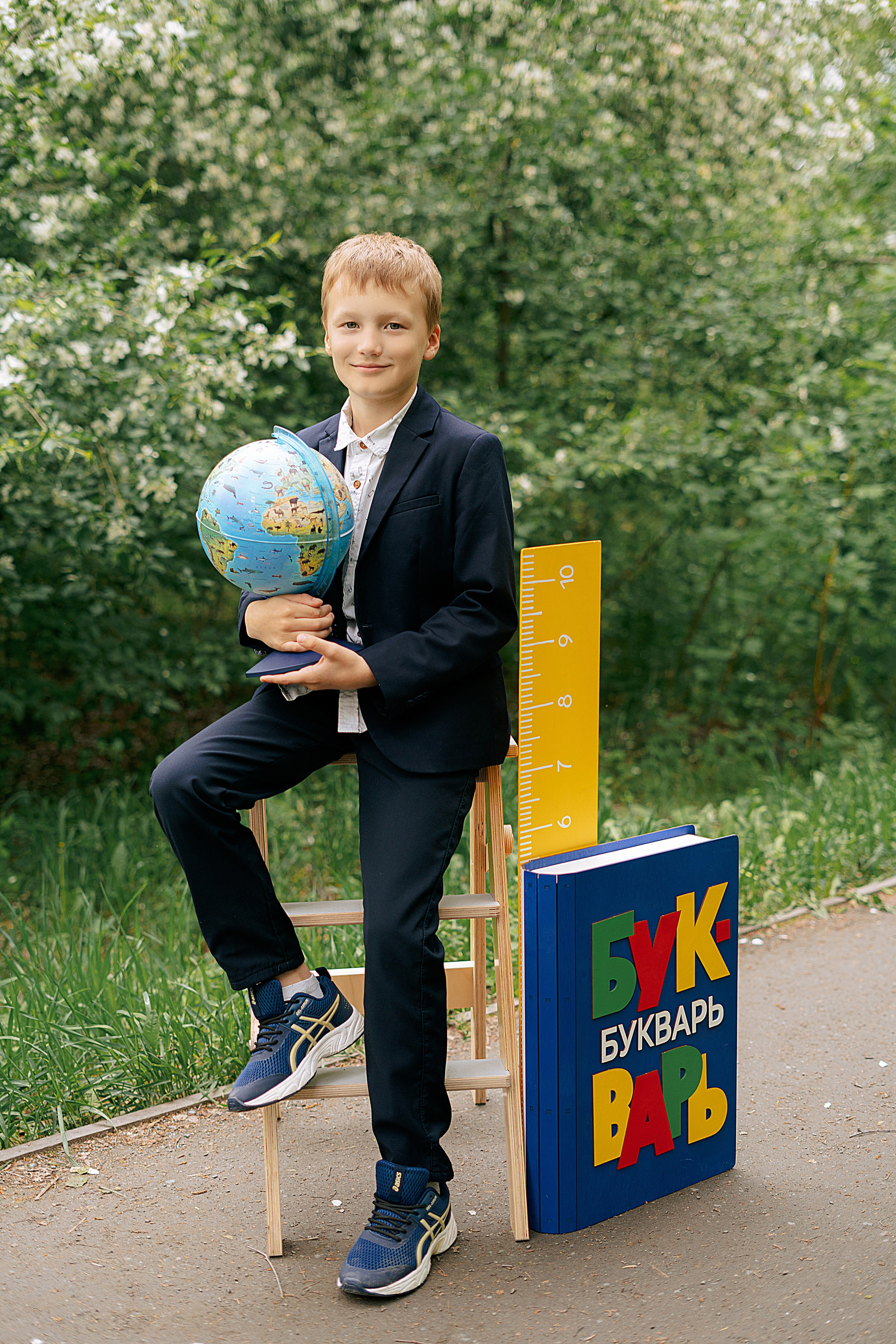 Школьные портреты. Школьный фотограф в Челябинске. Выпускные фотоальбомы