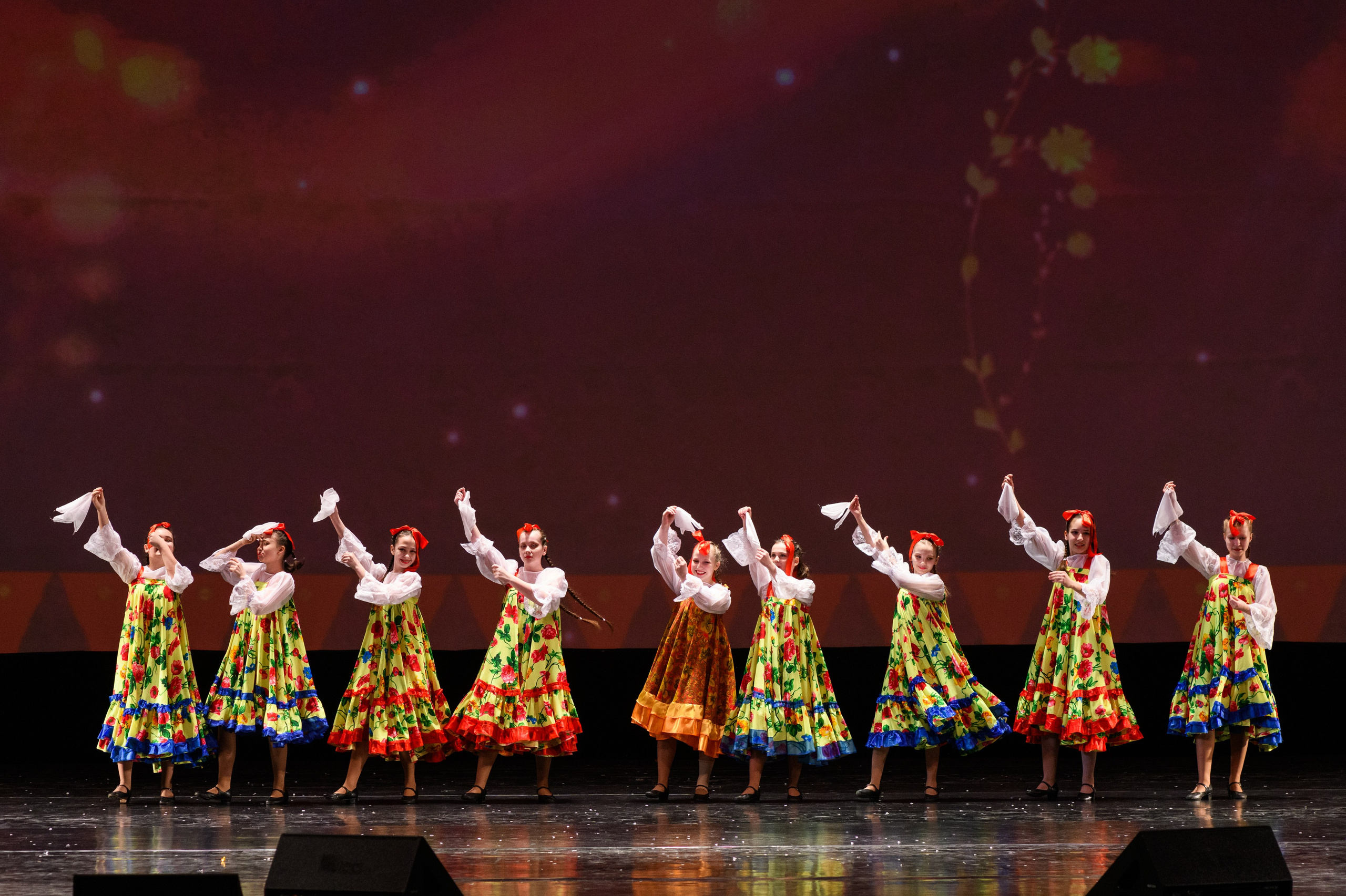 23 апреля, часть 2, БКЗ Октябрьский, г. Санкт-Петербург. Золотое яблочко