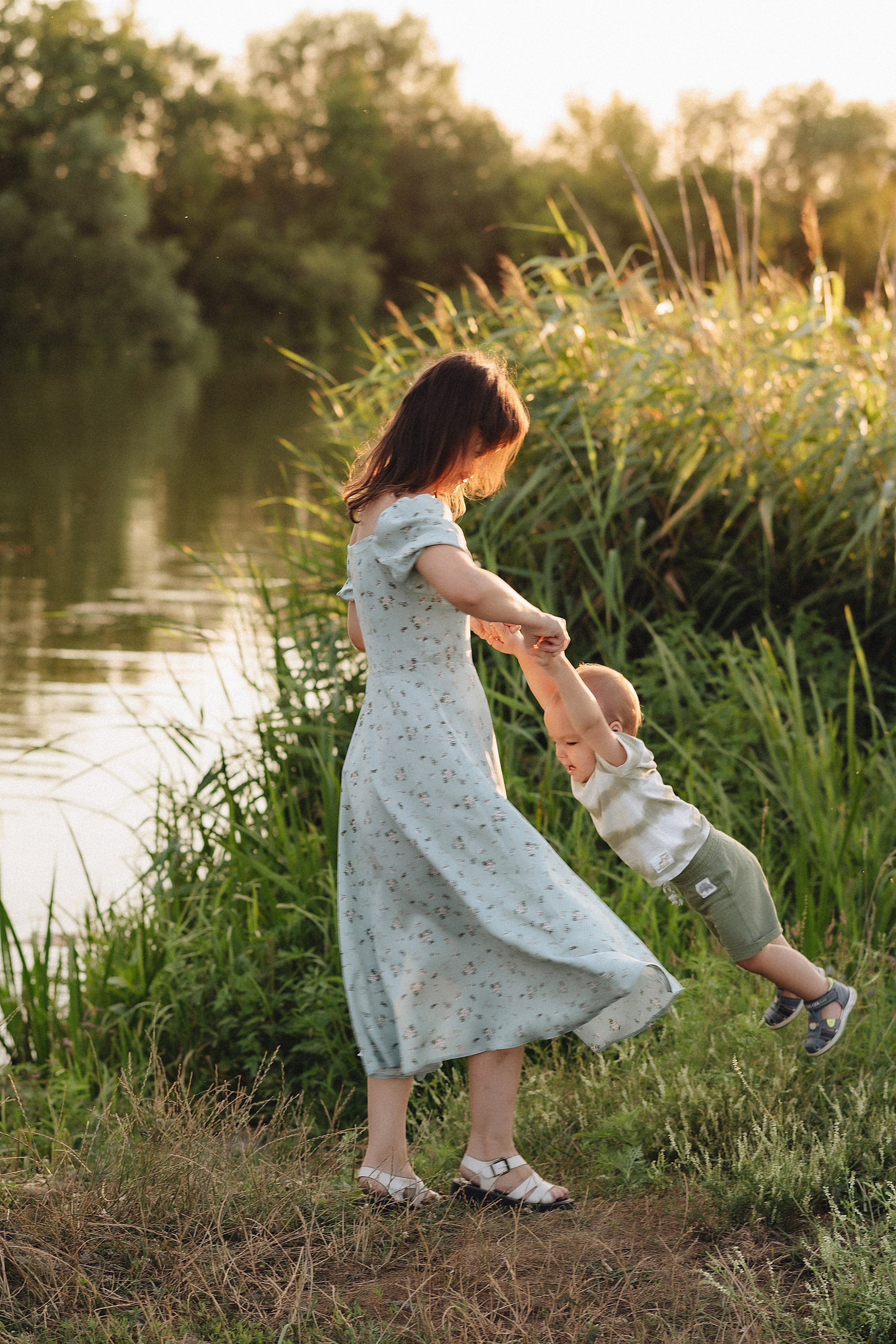 Семейная съемка на закате. Фотограф Карина Шмулёва. Воронеж и область