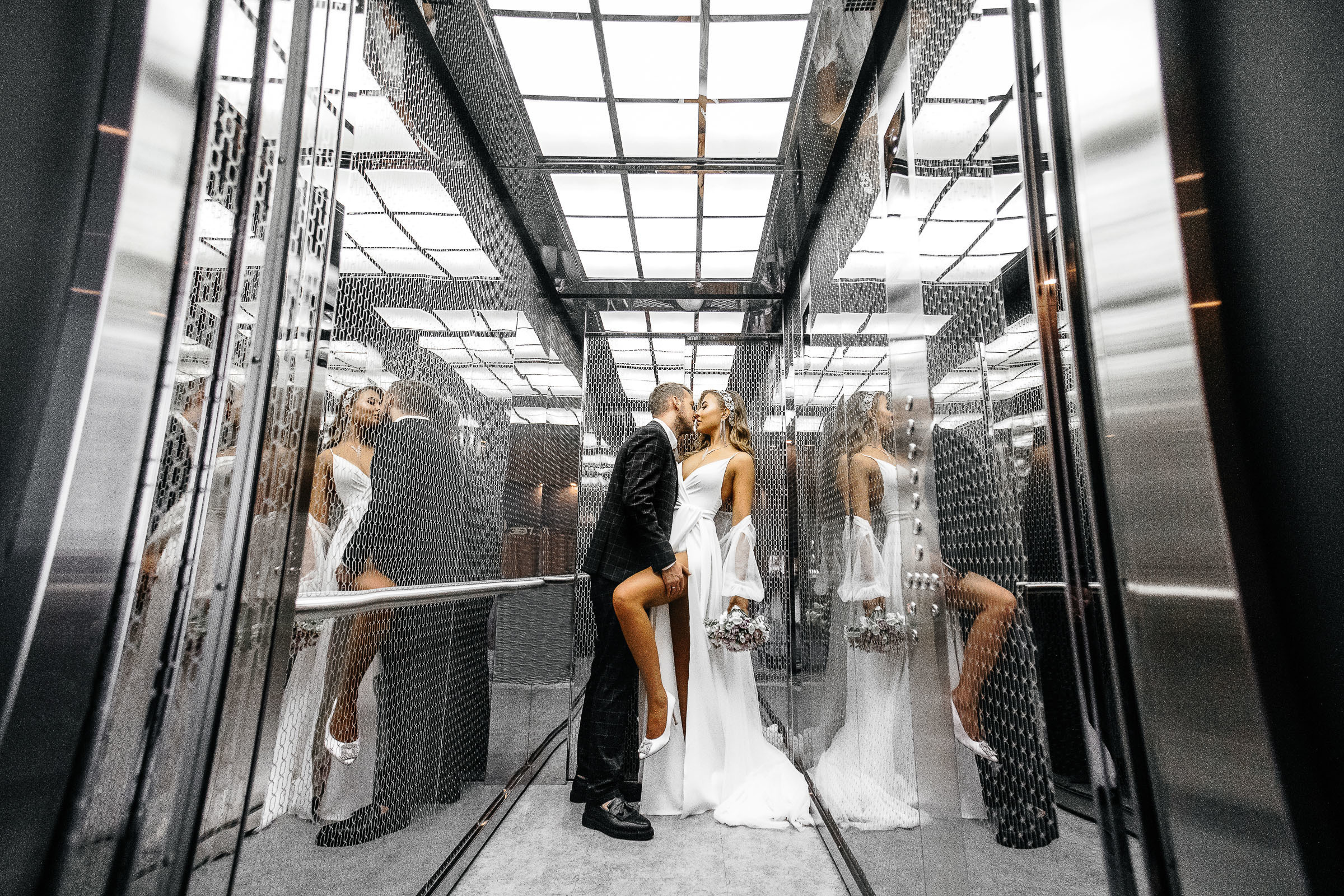 Фотограф на свадьбу в Ростове, Фотограф на свадьбу в Краснодаре, фотограф на свадьбу в Сочи. ПОзы в фотографии, портретная сьемка. Фотограф в Москве, фотограф в Санкт Петербурге. Фотограф в Таганроге 