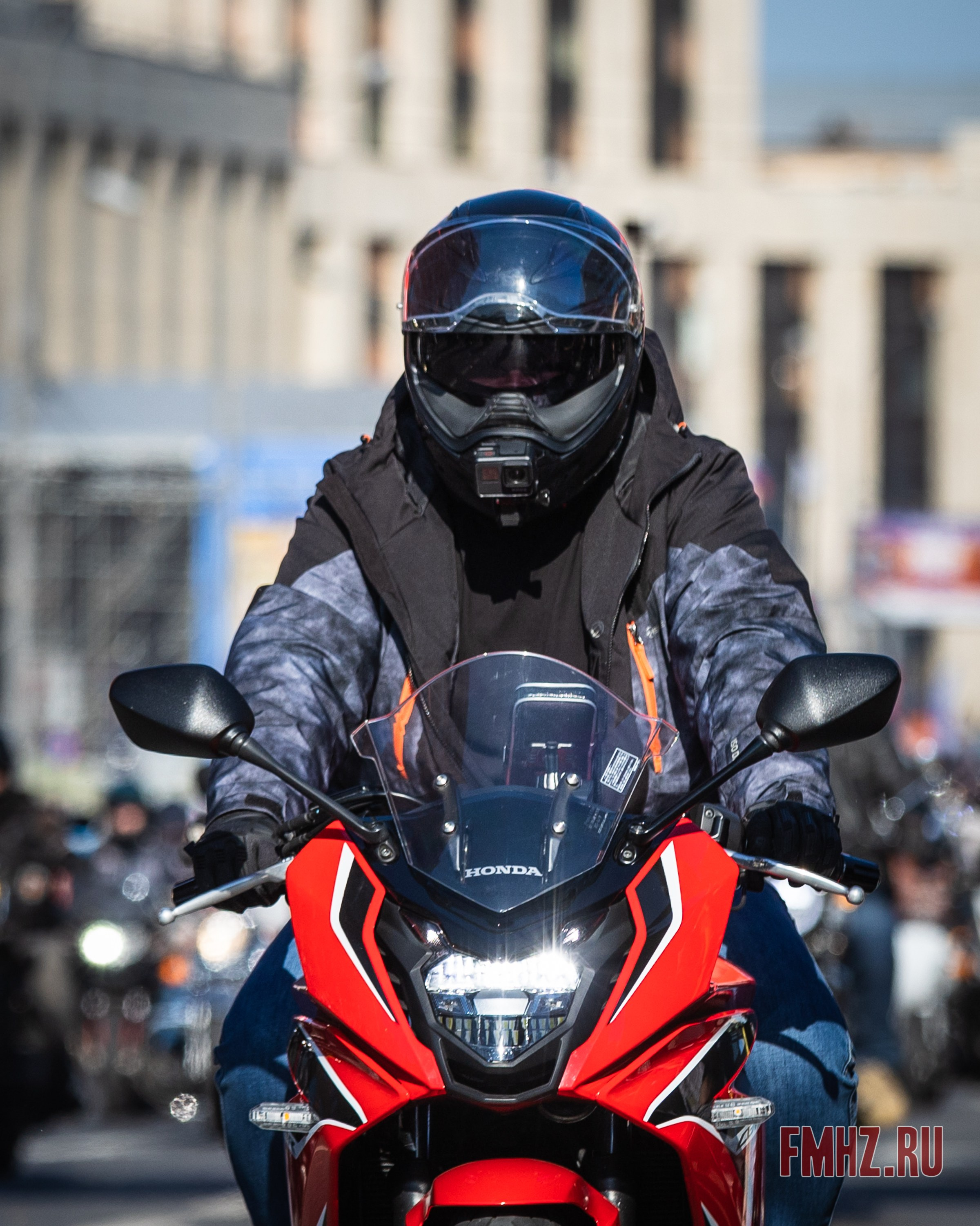 Закрытие Мотосезона 2023 на проспекте Академика Сахарова. Фотограф Владимир Охрименко