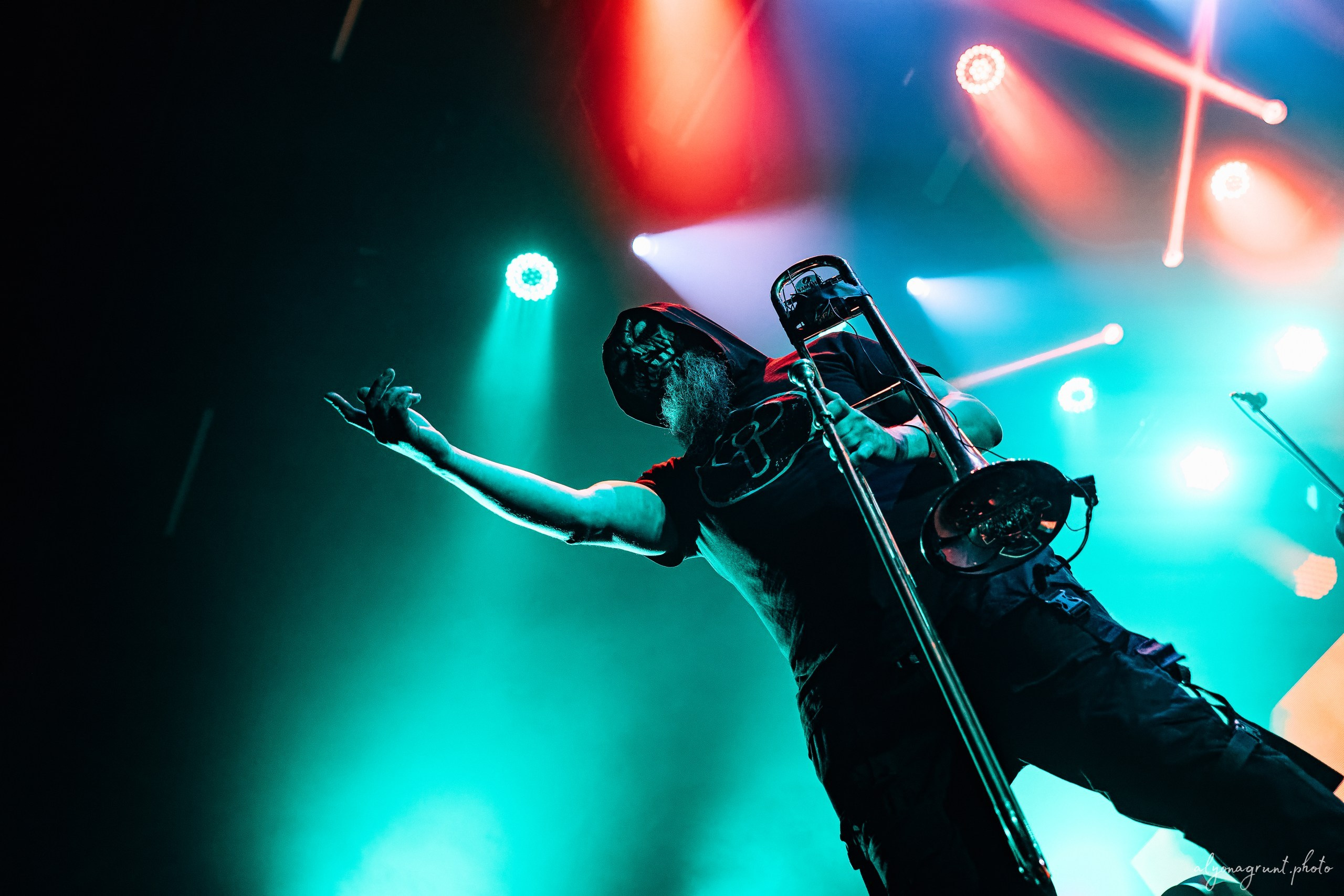 Пневмослон, фоторепортаж СПб, A2,17.10.2025. Алена Адрианова: фотограф в Санкт-Петербурге