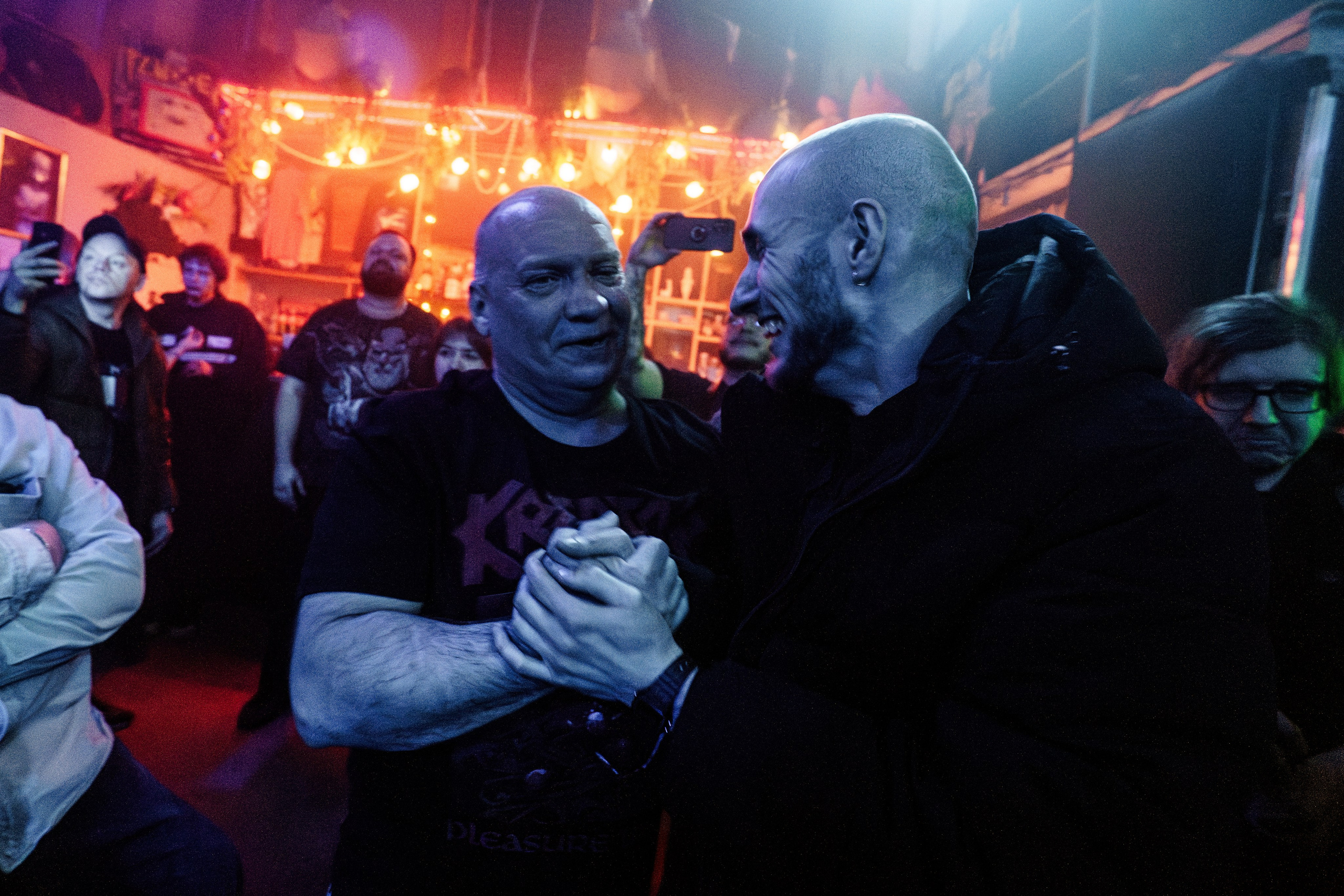 Inside the Rain|Ласточка. Концертный и репортажный фотограф в Санкт-Петербурге Слава Пахомов