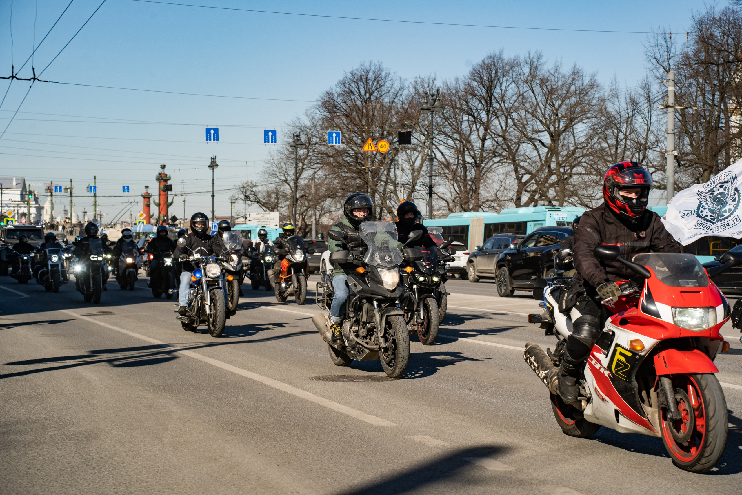 Весенний прохват мотоклуба Normans Riders MC. Концертный и репортажный фотограф в Санкт-Петербурге Слава Пахомов
