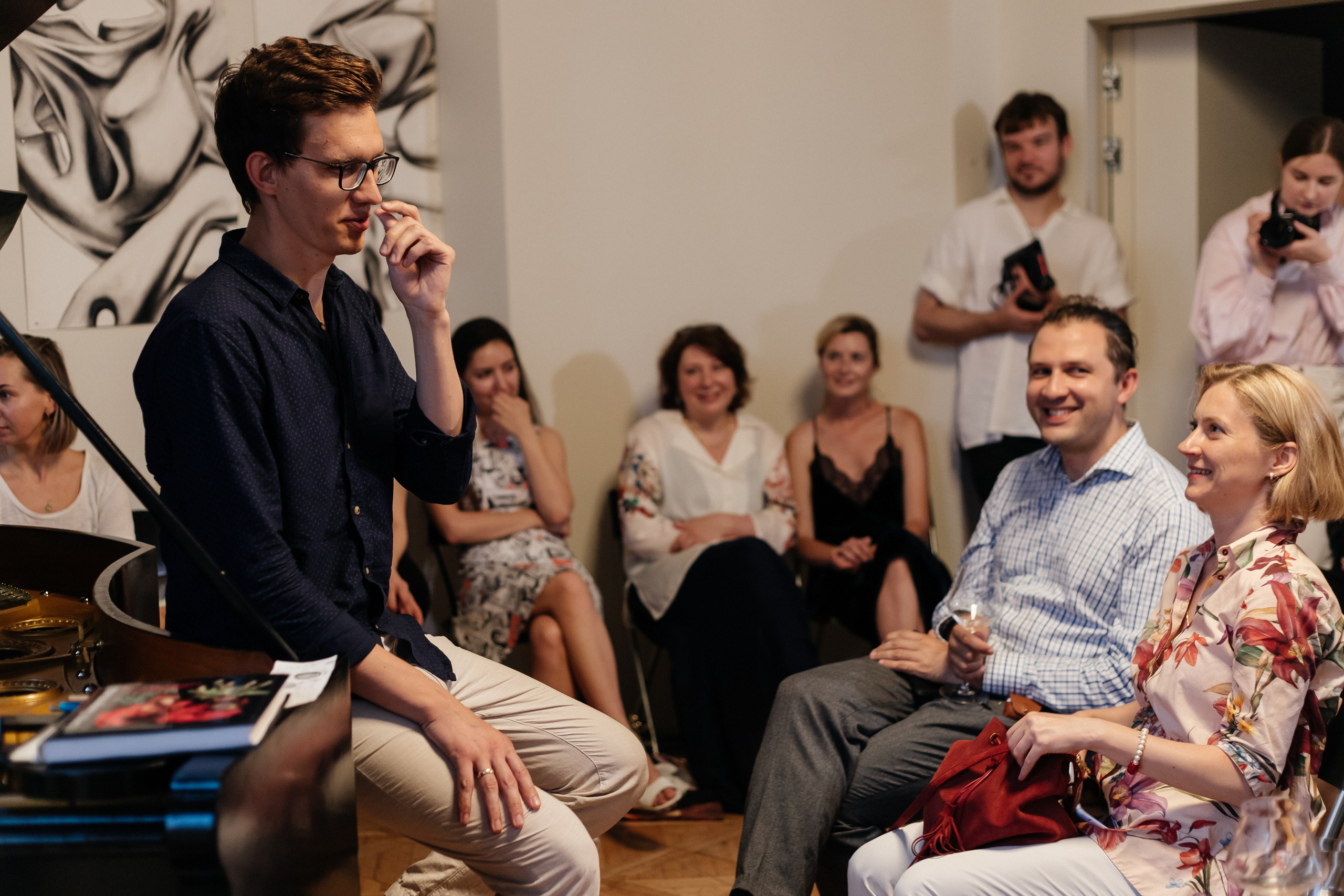 Музыкальный квартирник в отеле Рихтер. Свадебный фотограф в Москве Элина Ларченкова. Фото, которые цепляют