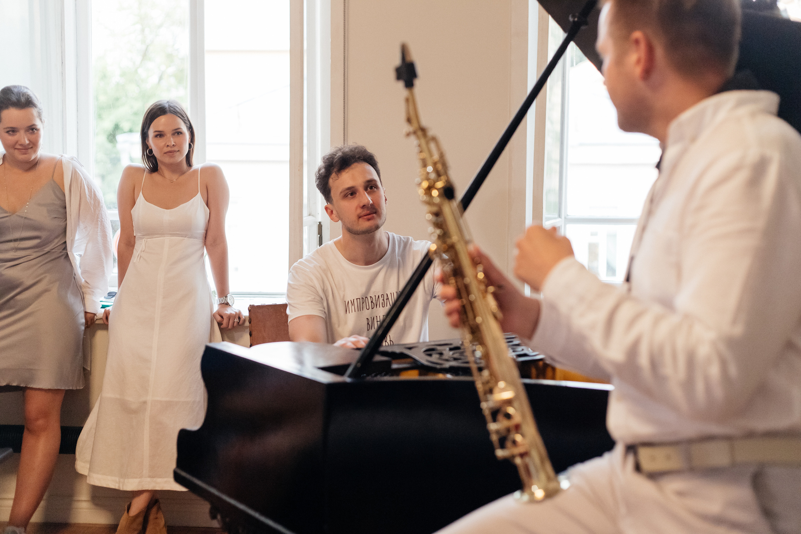 Музыкальный квартирник в отеле Рихтер. Свадебный фотограф в Москве Элина Ларченкова. Фото, которые цепляют