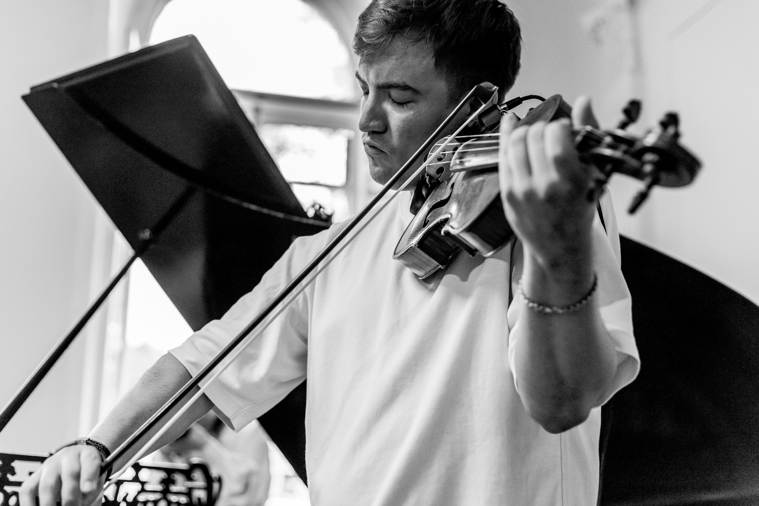 Музыкальный квартирник в отеле Рихтер. Свадебный фотограф в Москве Элина Ларченкова. Фото, которые цепляют