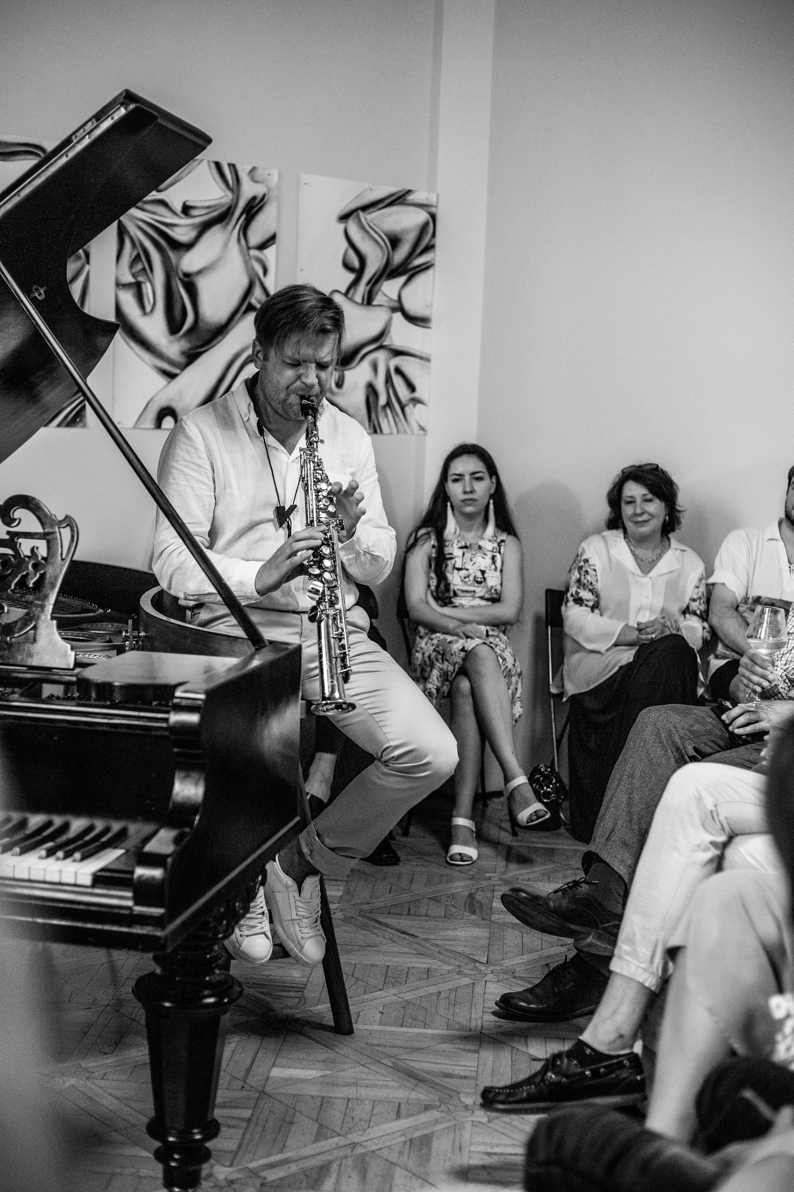 Музыкальный квартирник в отеле Рихтер. Свадебный фотограф в Москве Элина Ларченкова. Фото, которые цепляют