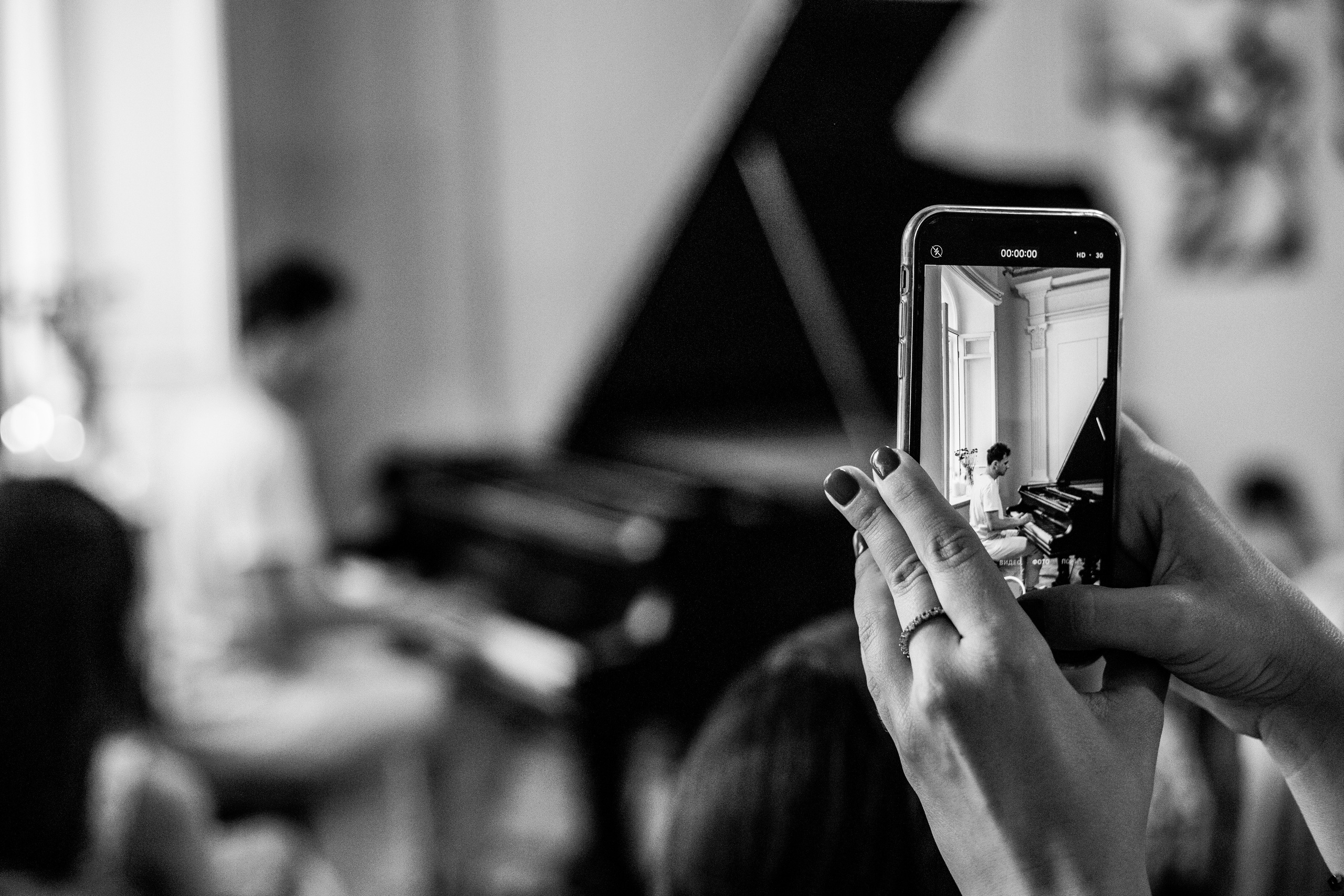 Музыкальный квартирник в отеле Рихтер. Свадебный фотограф в Москве Элина Ларченкова. Фото, которые цепляют