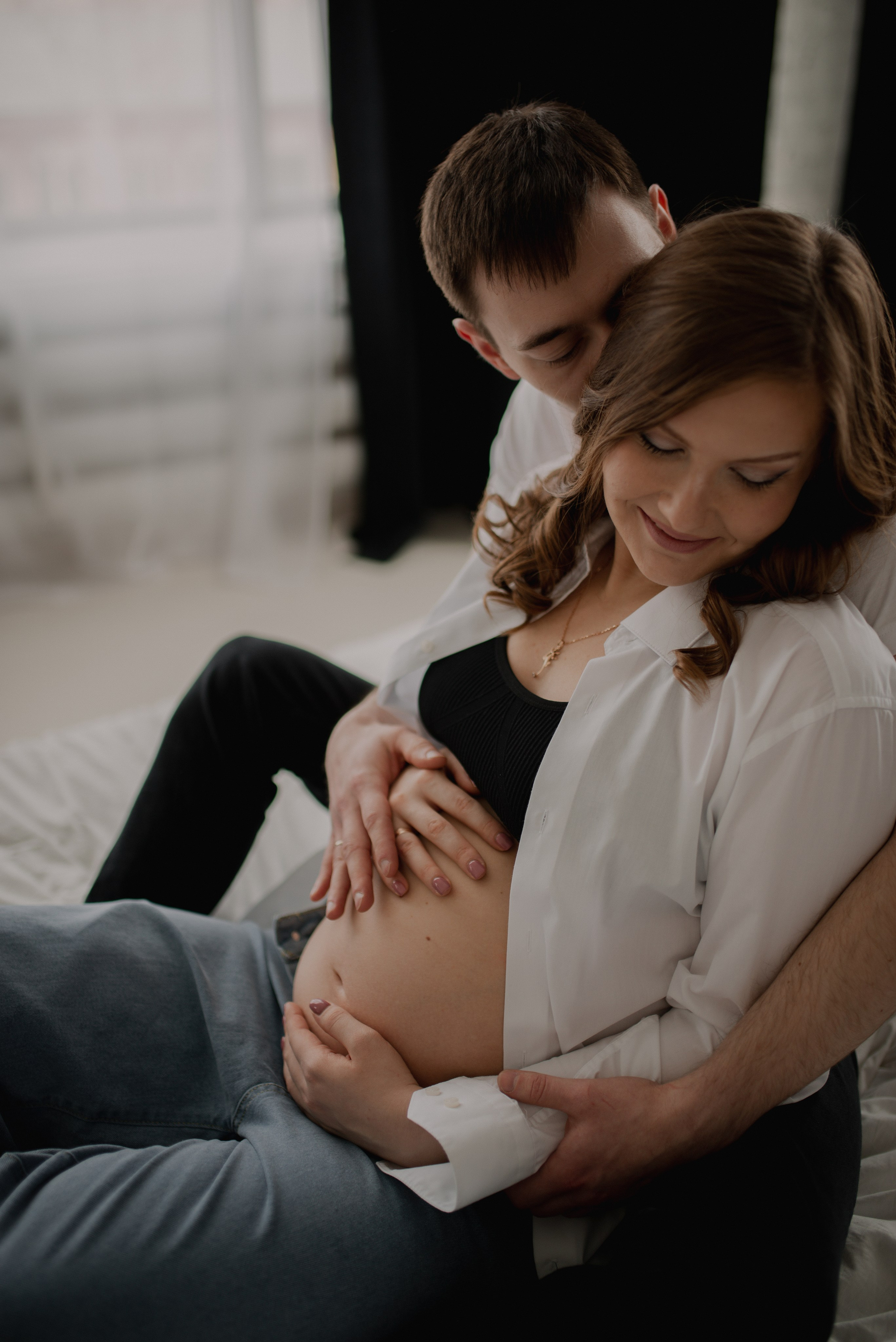 Фотосессия беременности в студии Бутово. Семейная фотосессия Бутово Москва фотограф Алина Морщагина