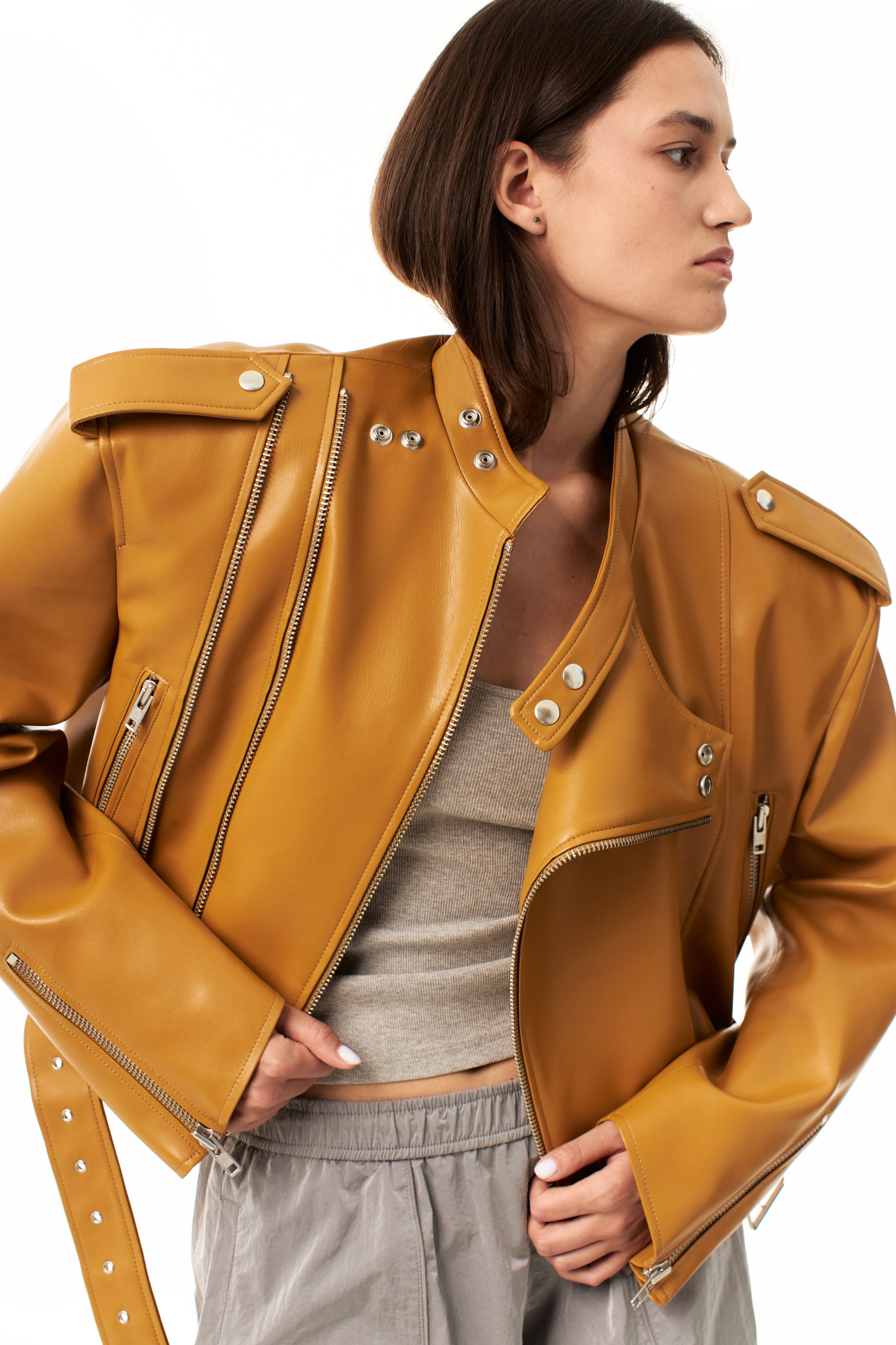 82sense store. Fashion-фотограф Желеуов Дулат