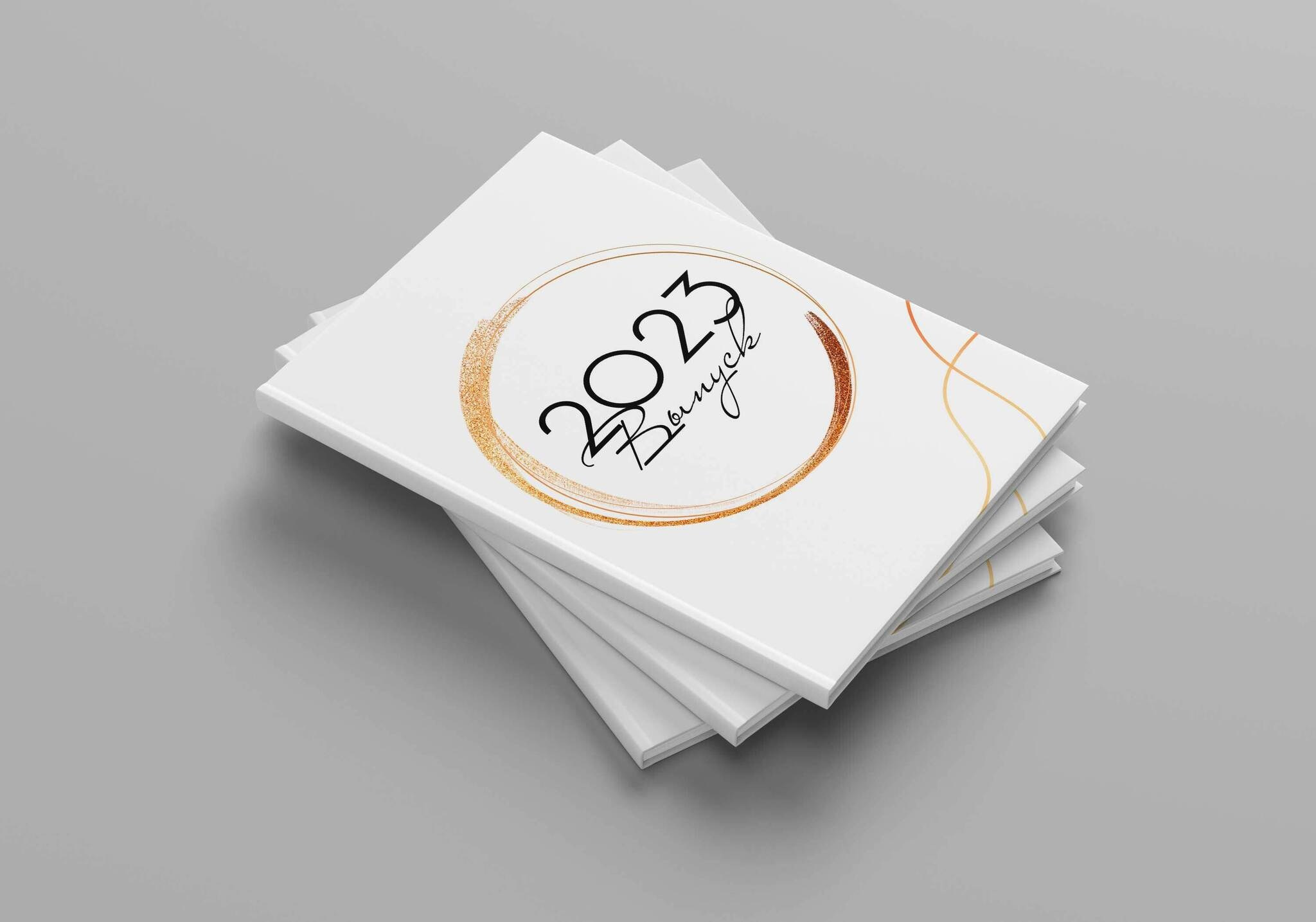 Виды выпускных альбомов для школы 9-11 класс в Иваново Ярославле Костроме Владимире. Выпускные альбомы в Иваново в детский сад и школу. Александр и Светлана Янкины