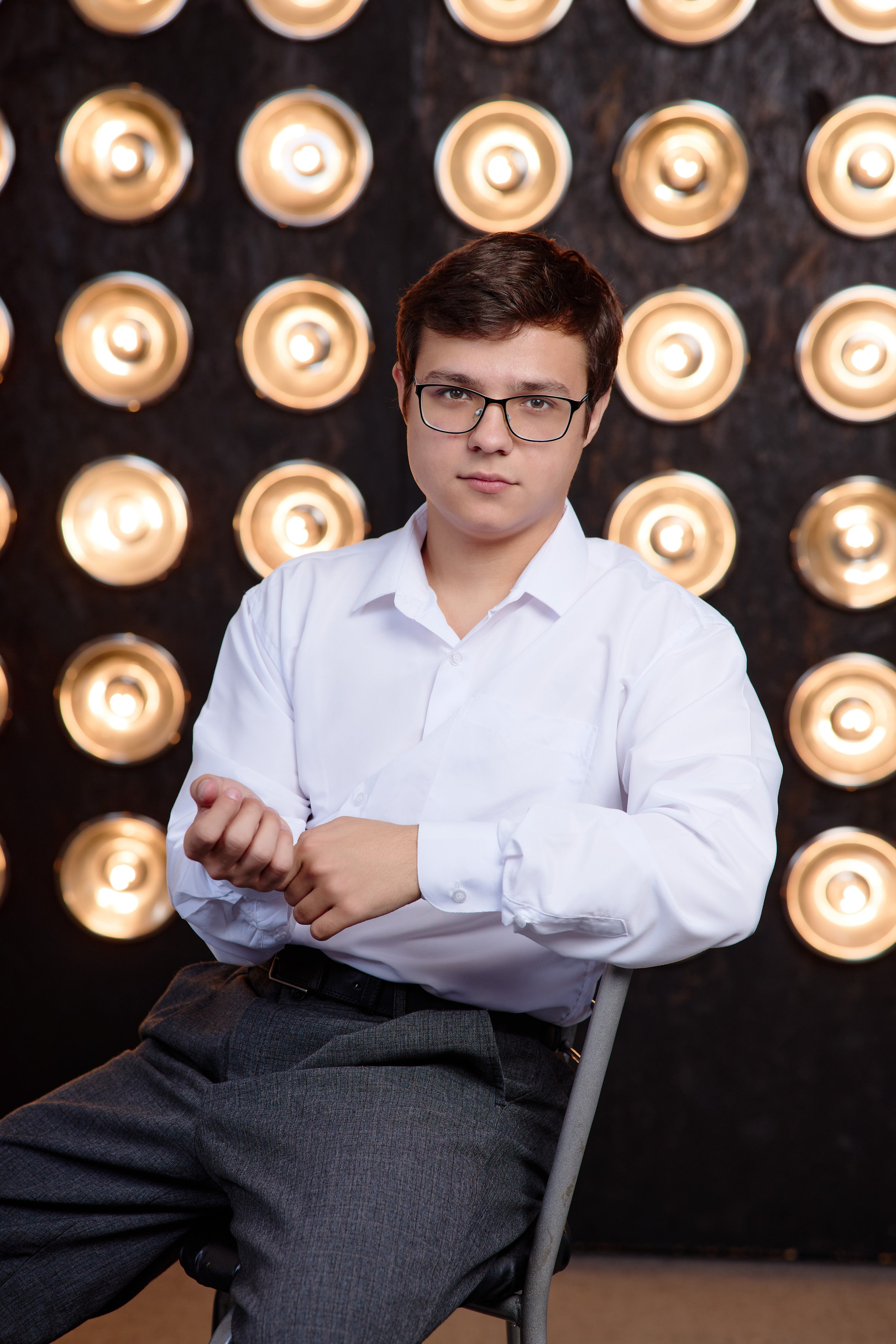 Выпускные портреты для выпускного альбома таганрог. Фотограф Выпускные альбомы Таганрог Сергей Коробченко