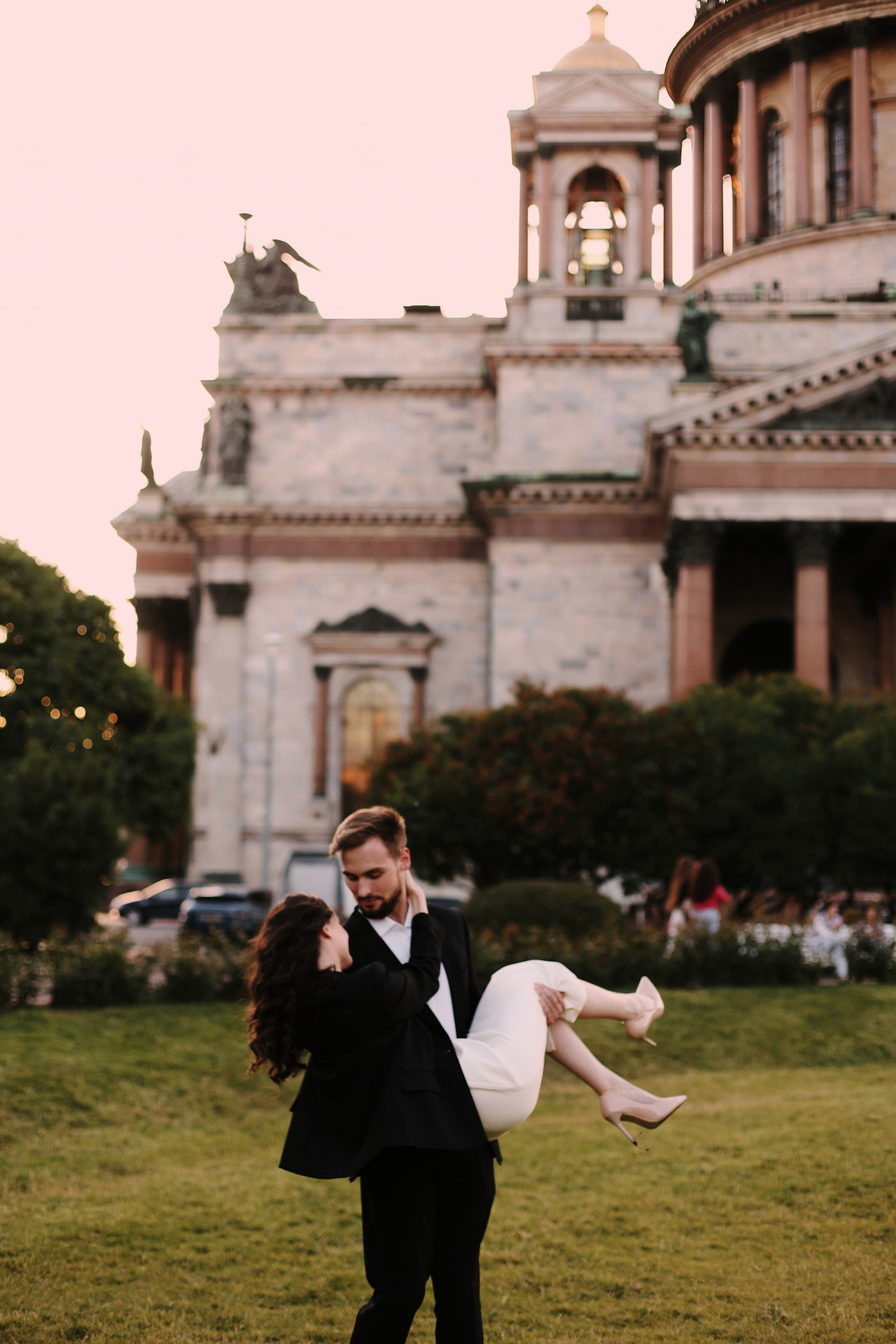 Волшебный вид на Исаакиевский собор. Свадебный и love story фотограф в Санкт-Петербурге (Спб) Natali Iva