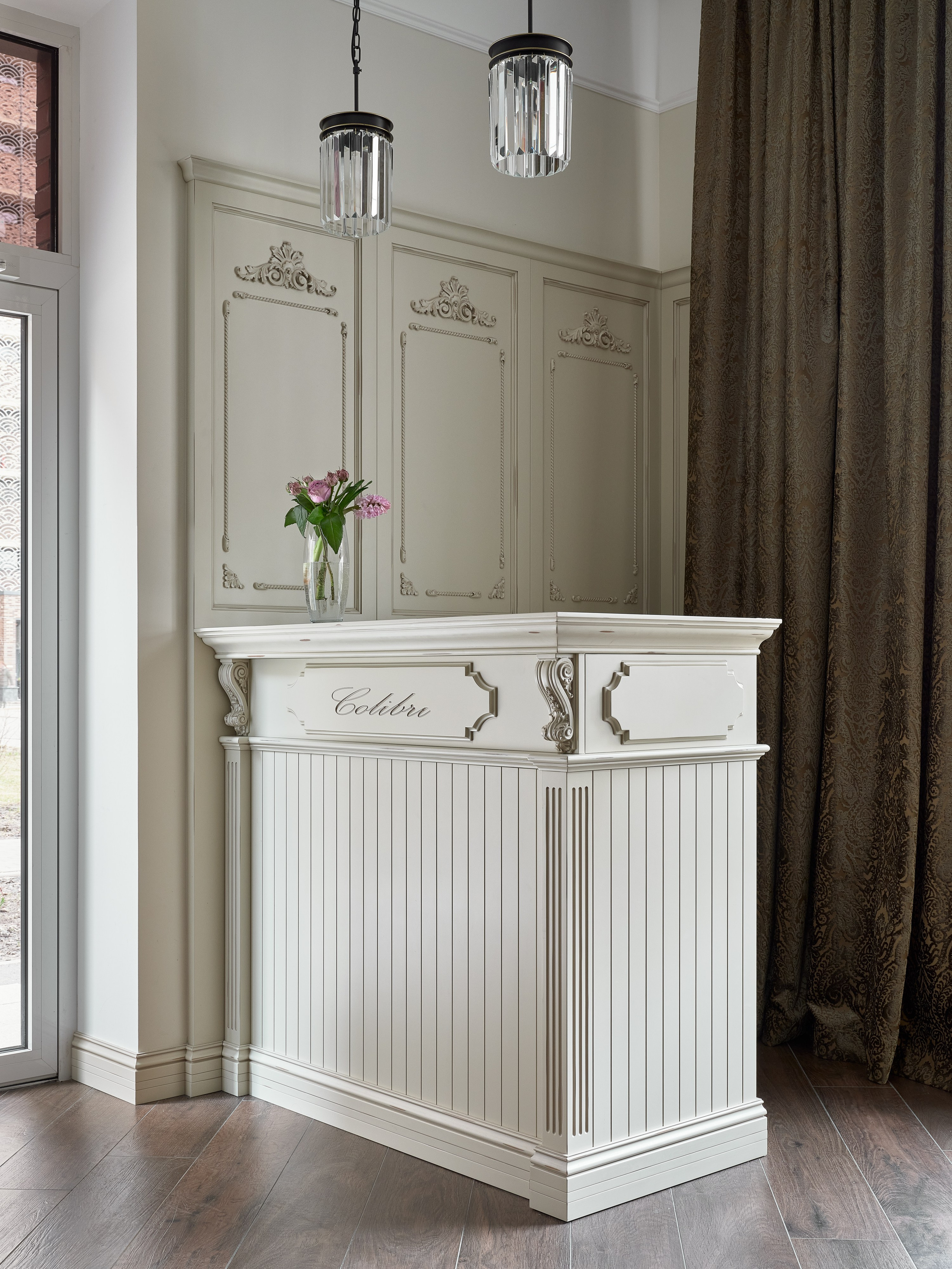 Салон красоты в классическом стиле. Фотограф Наталья Вершинина