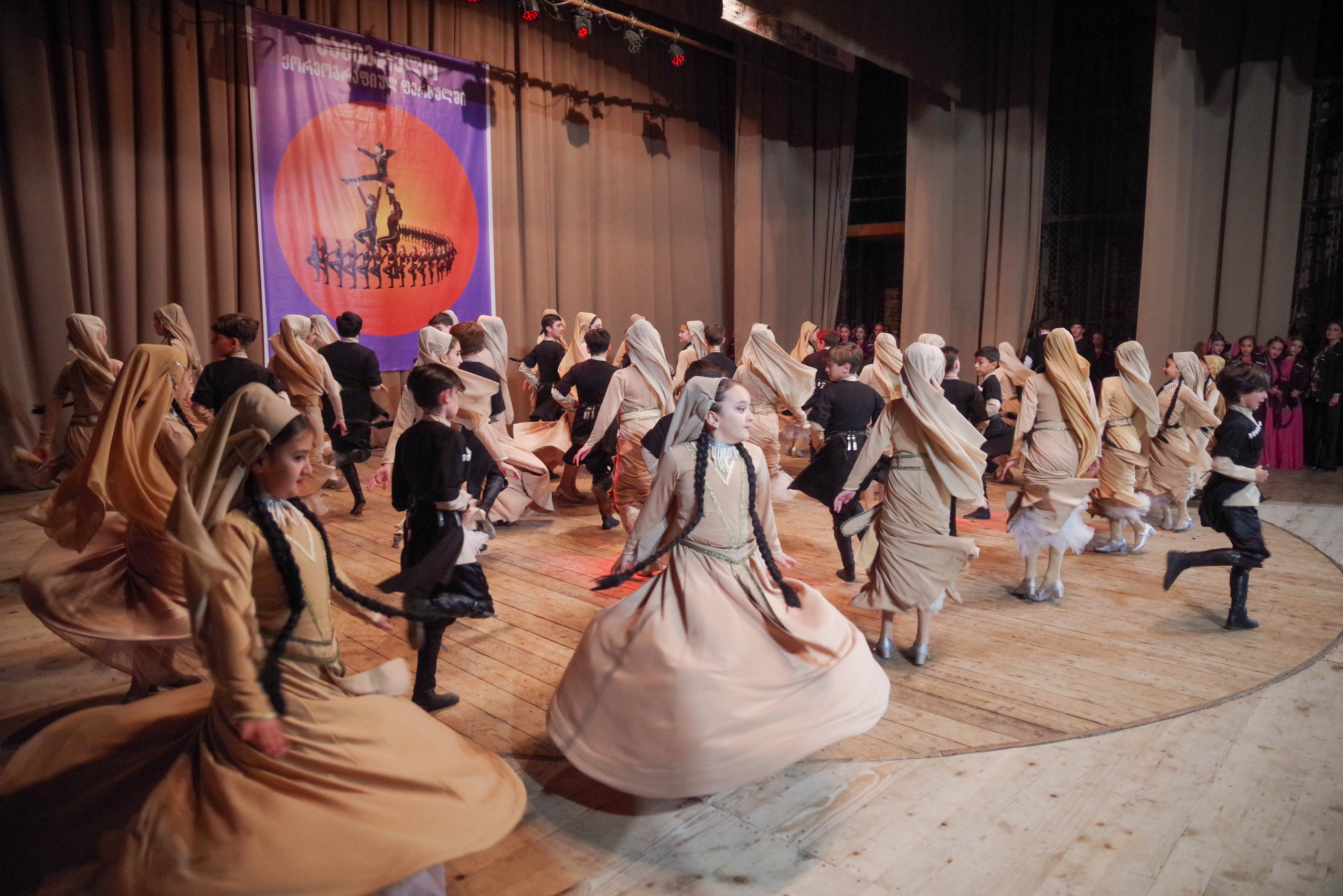 Концерт в Хоби. Портретный фотограф Денис Милютин