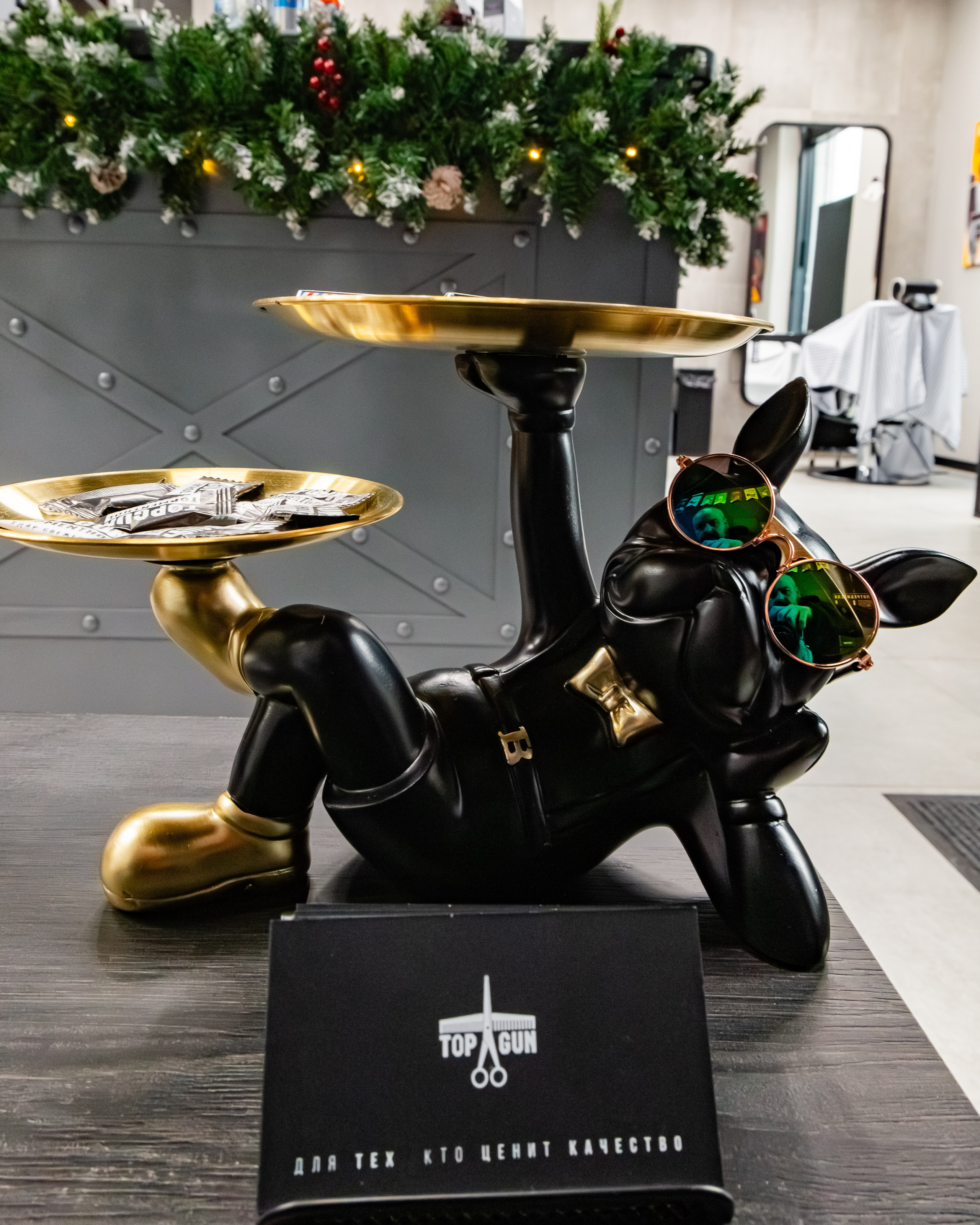 Интерьер TOPGUN. Фотограф Илья Варакин