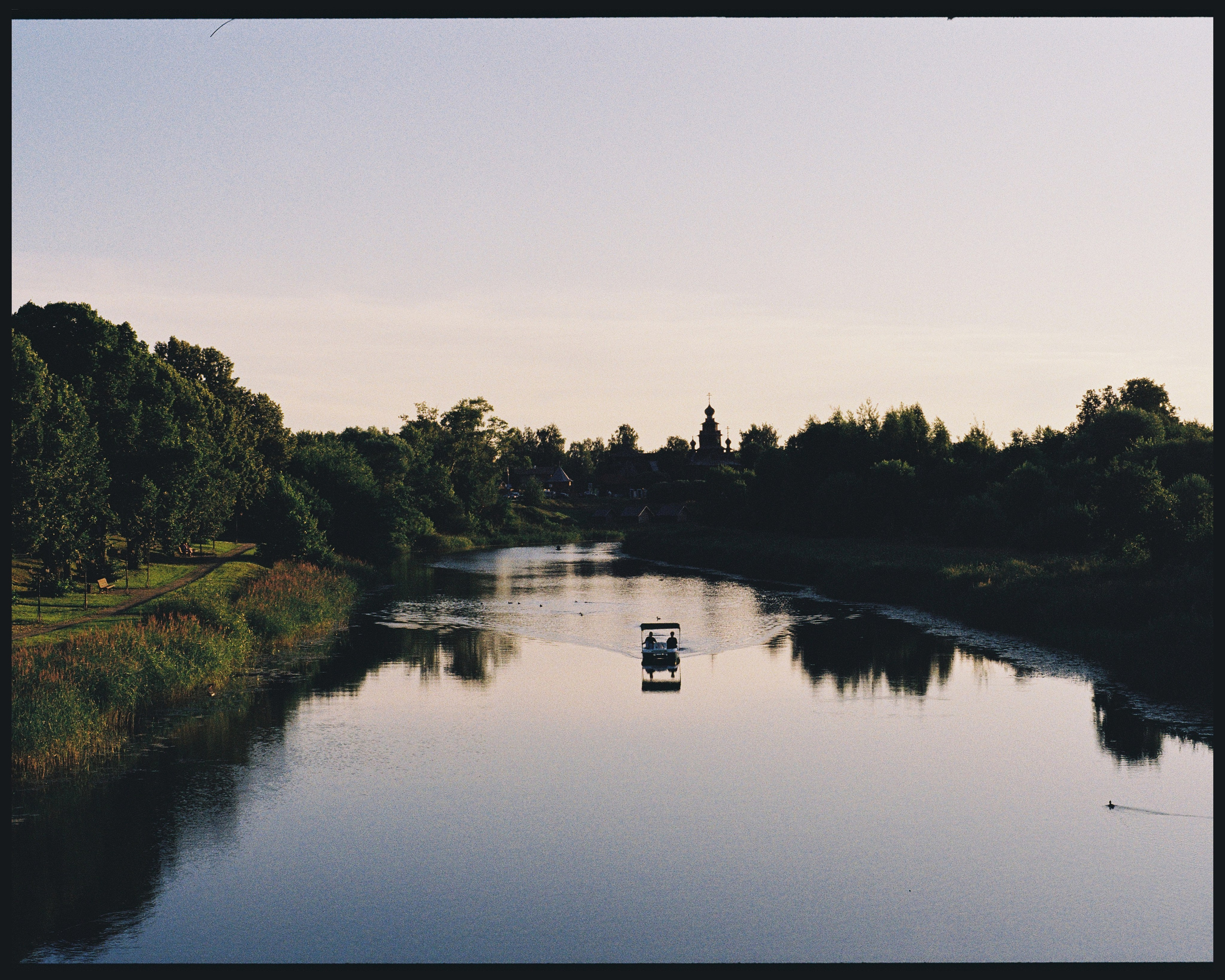 SUZDAL. ANNA — PHOTOGRAPHER