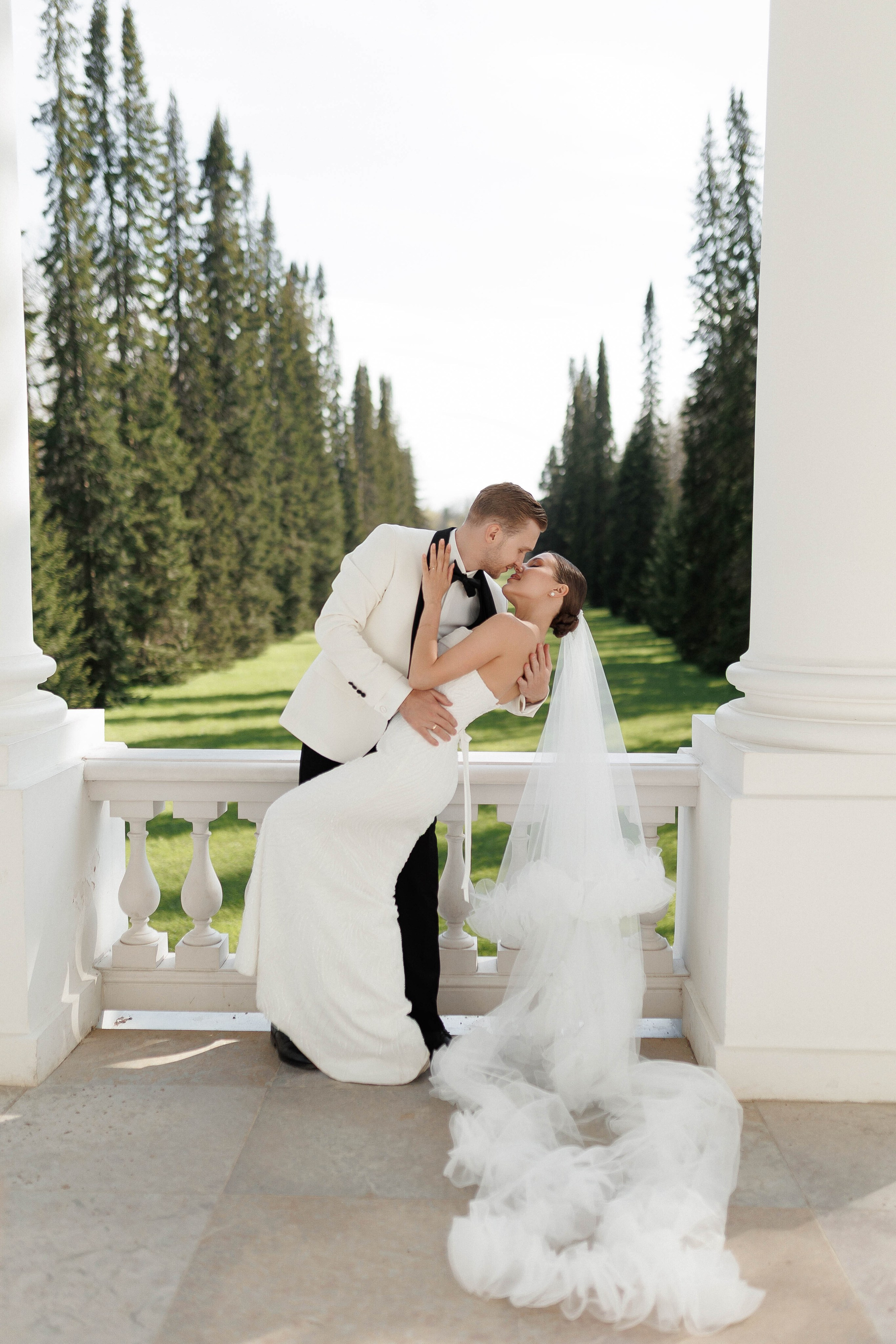 …. Свадебный фотограф в Санкт-Петербурге Александра Чукавина
