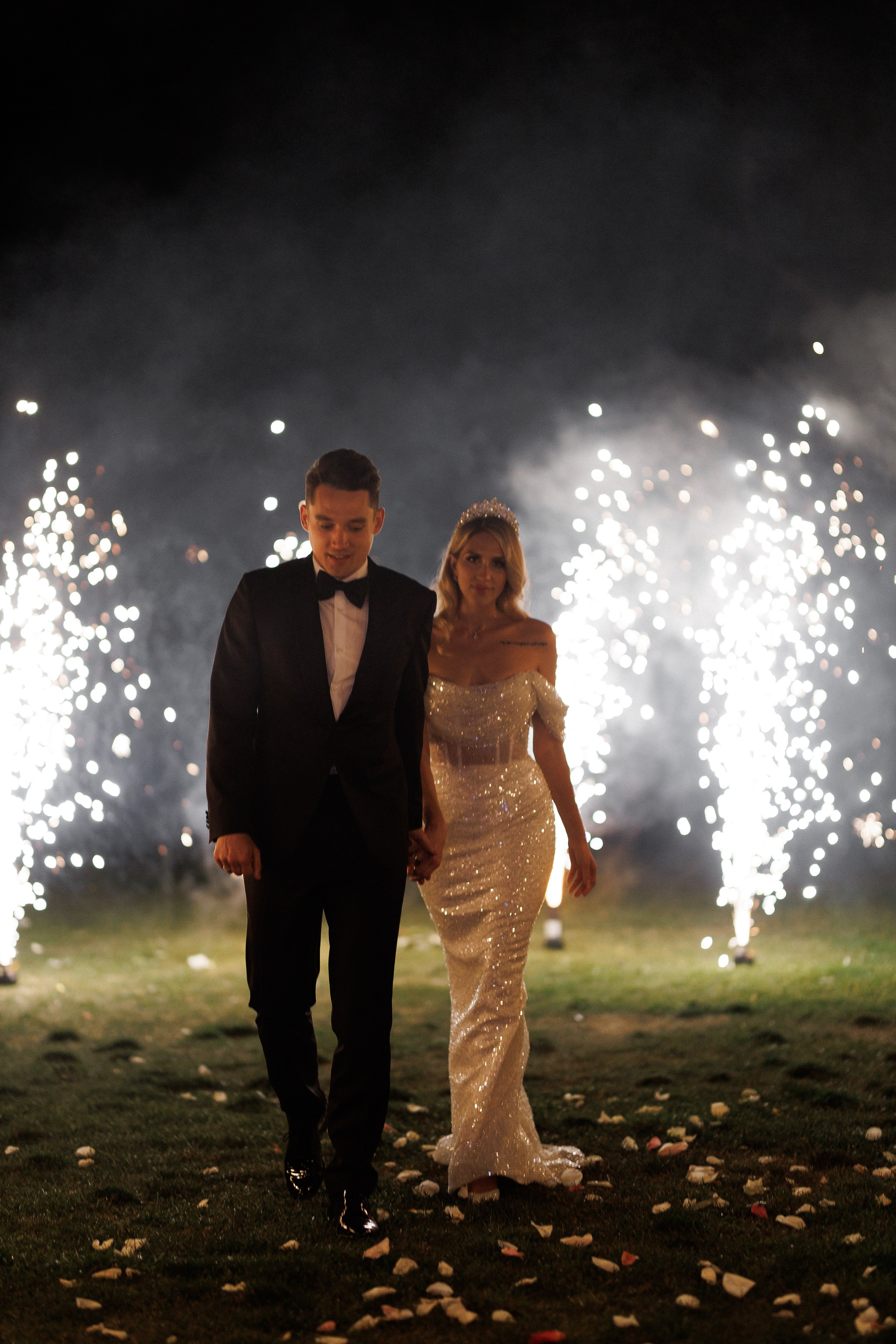 ···. Свадебный фотограф в Санкт-Петербурге Александра Чукавина