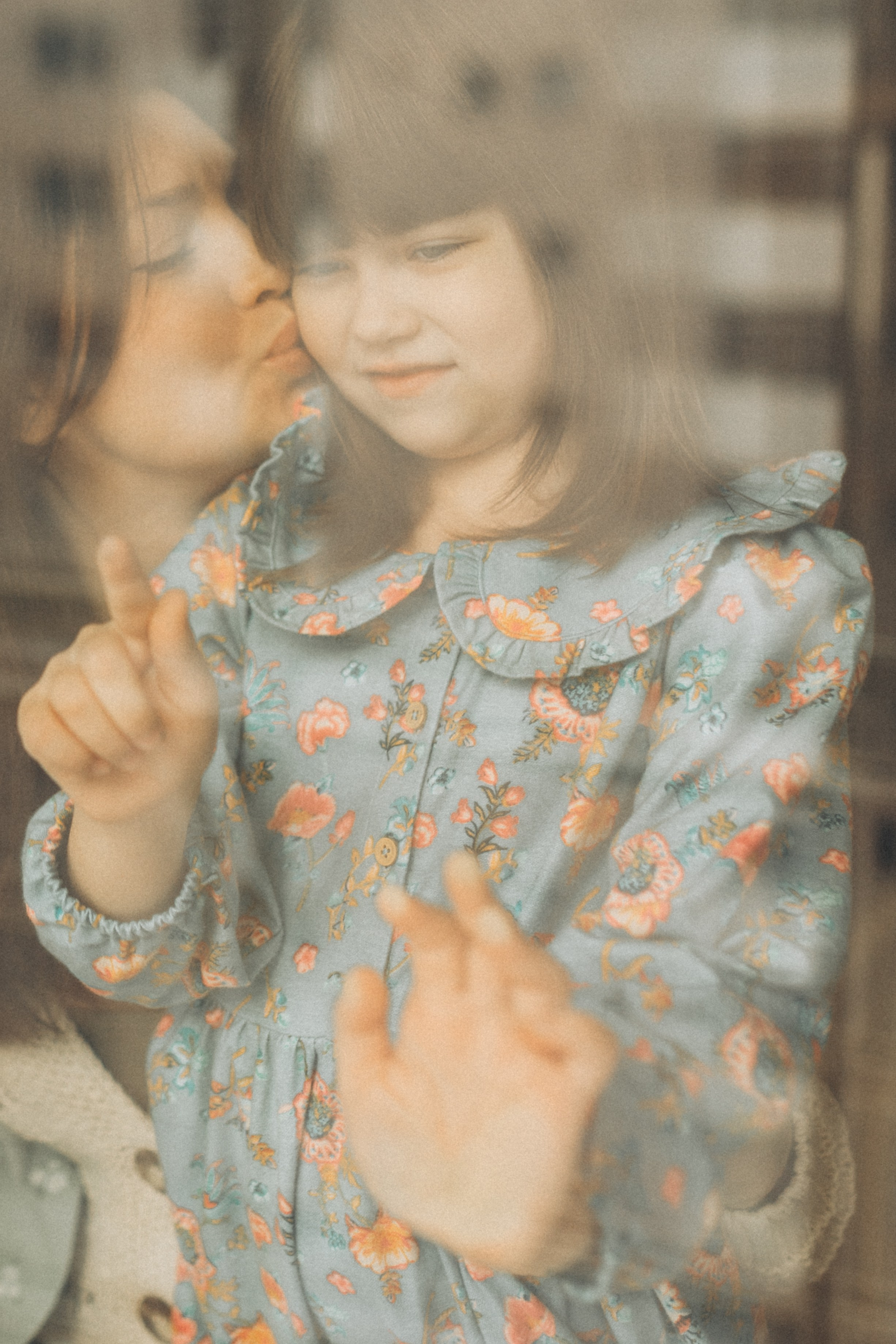 Наталья с Алиной и Ярославой. Семейный фотограф lifestyle в Новосибирске Елена Шпилевая