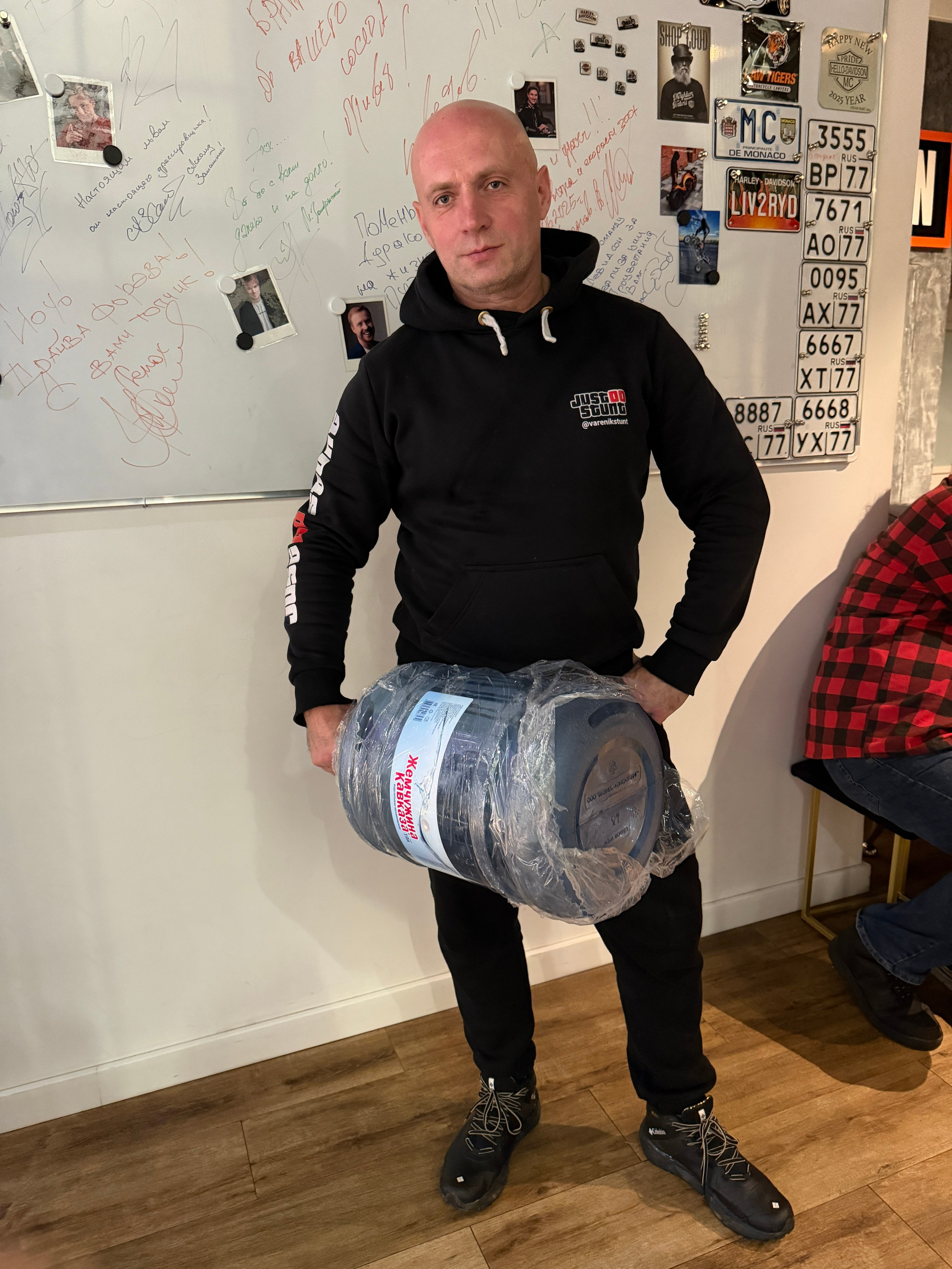 НОВЫЙ ГОД 2026. Hello Davidson, Москва. Только хорошие мотоциклы…