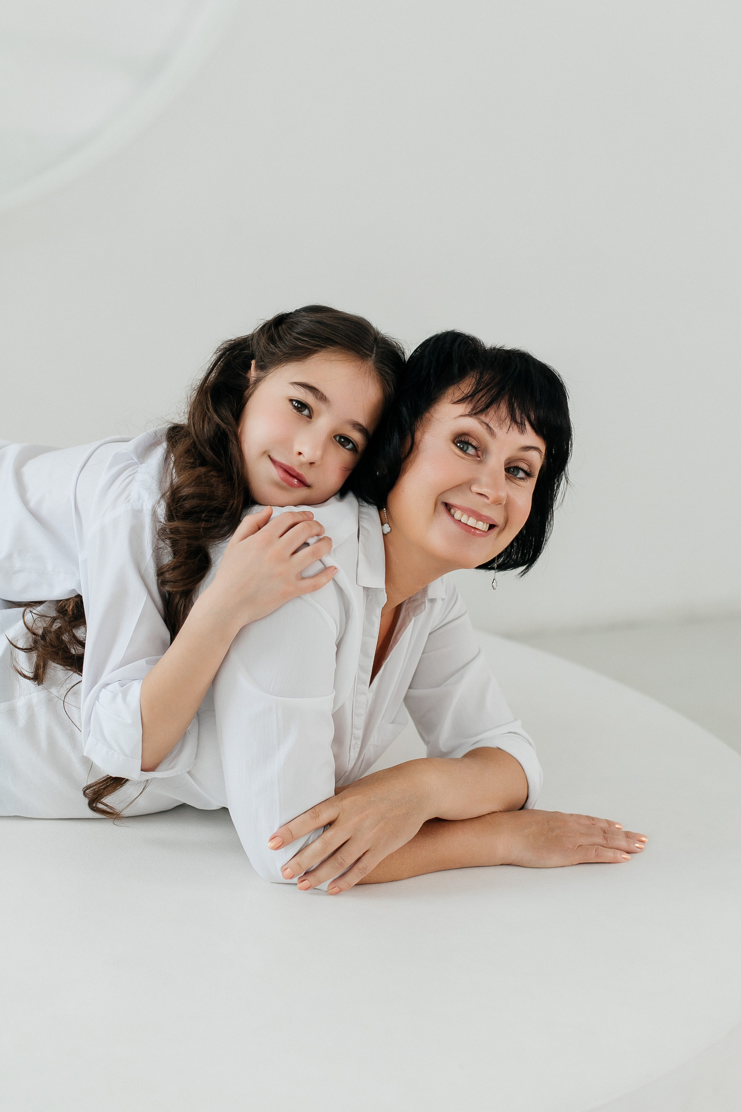 Весенняя съёмка «Мама и дочь». Яна Клещева — фотограф в Екатеринбурге