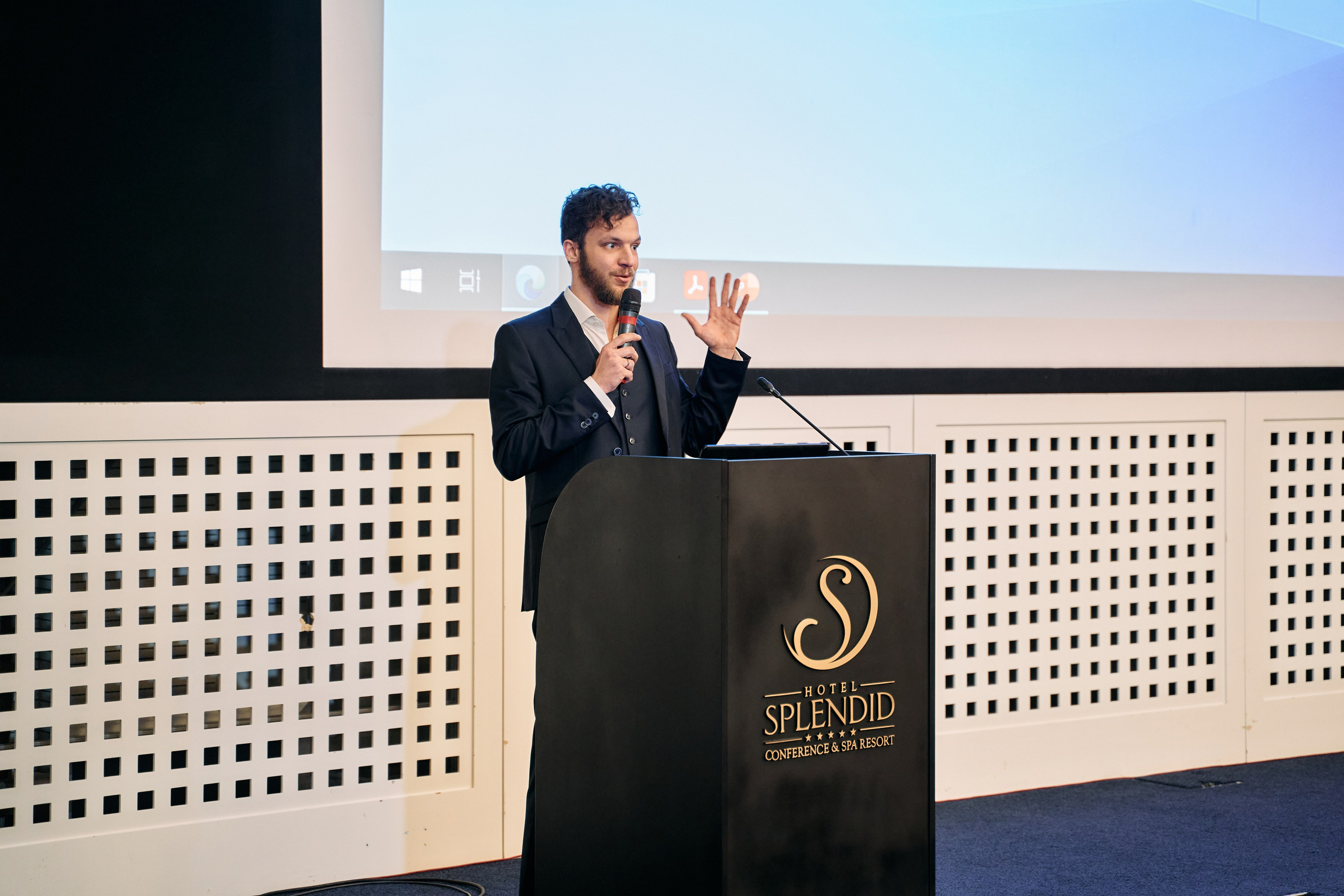 ITMeetUp. Photographer and Videographer in Montenegro