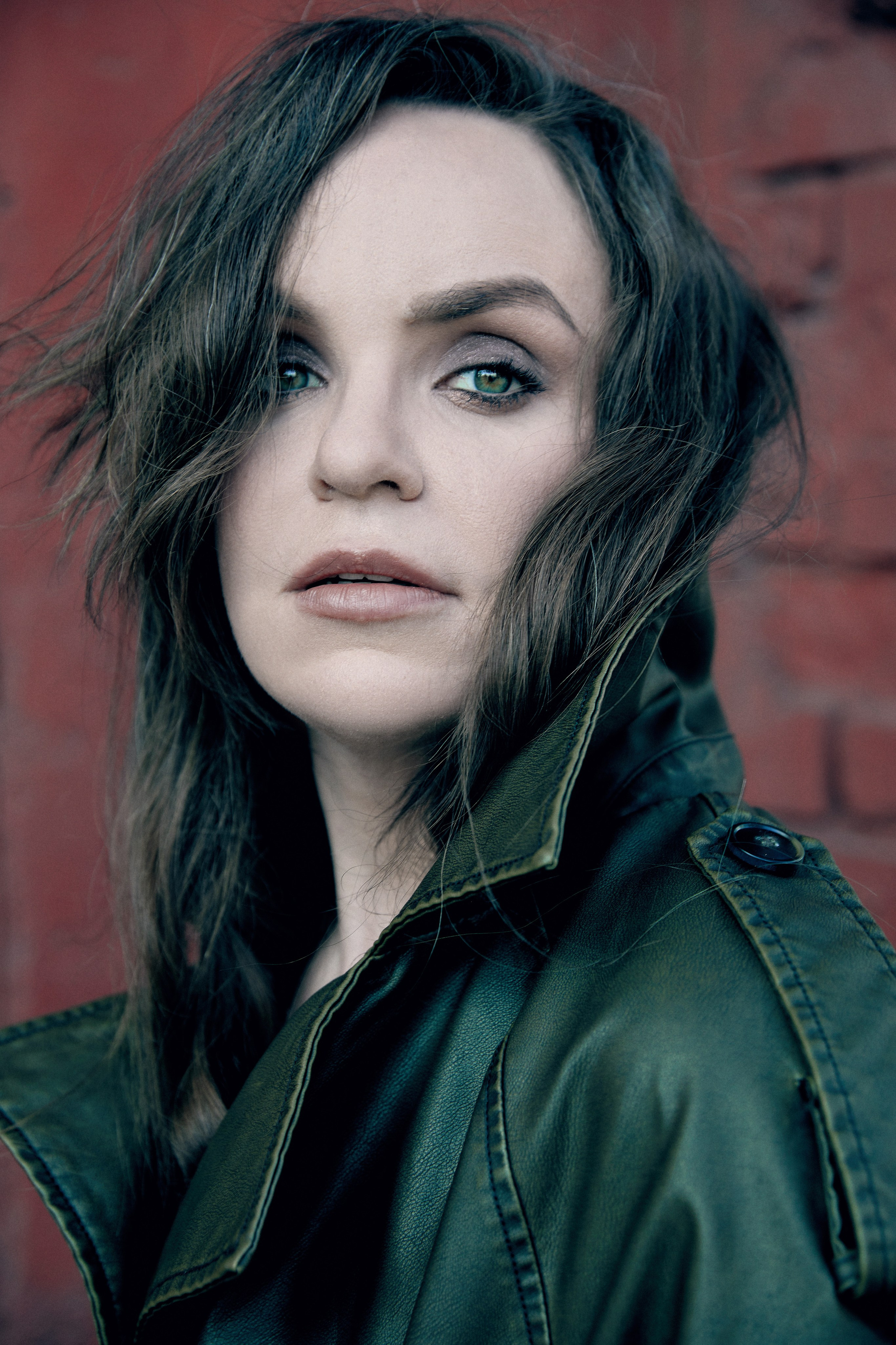 NADYA. Yulia Otroschenko