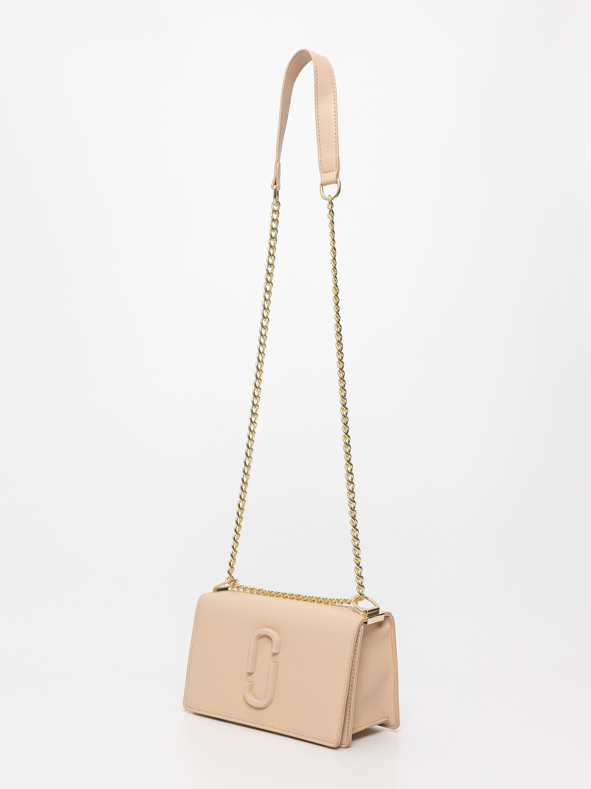 Фотосъемка сумок для маркетплейсов. Алексей Темнов — фотограф в Пятигорске