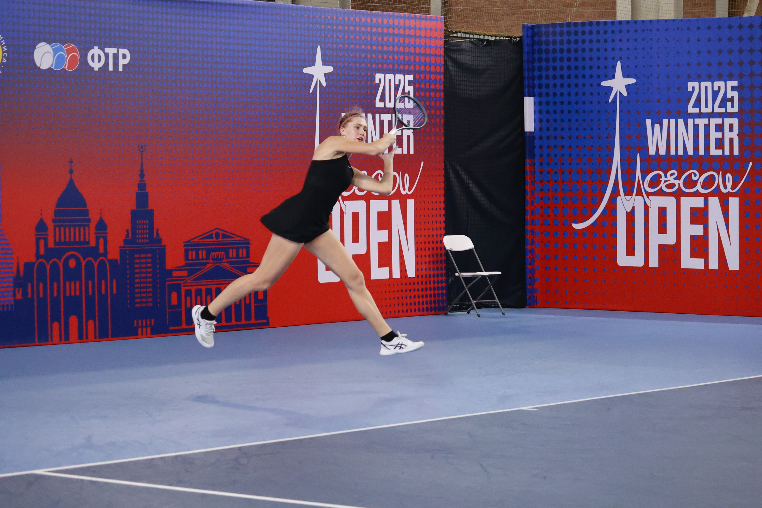 Открытый зимний кубок по теннису Winter Moscow Open 2025. Репортажный фотограф, спортивный фотограф в Москве и области