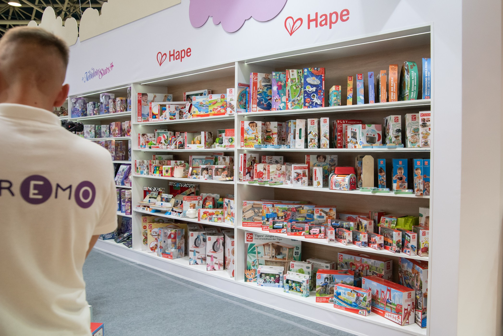 PAREMO — выставка «Мир детства 2023». Репортажный фотограф на мероприятия