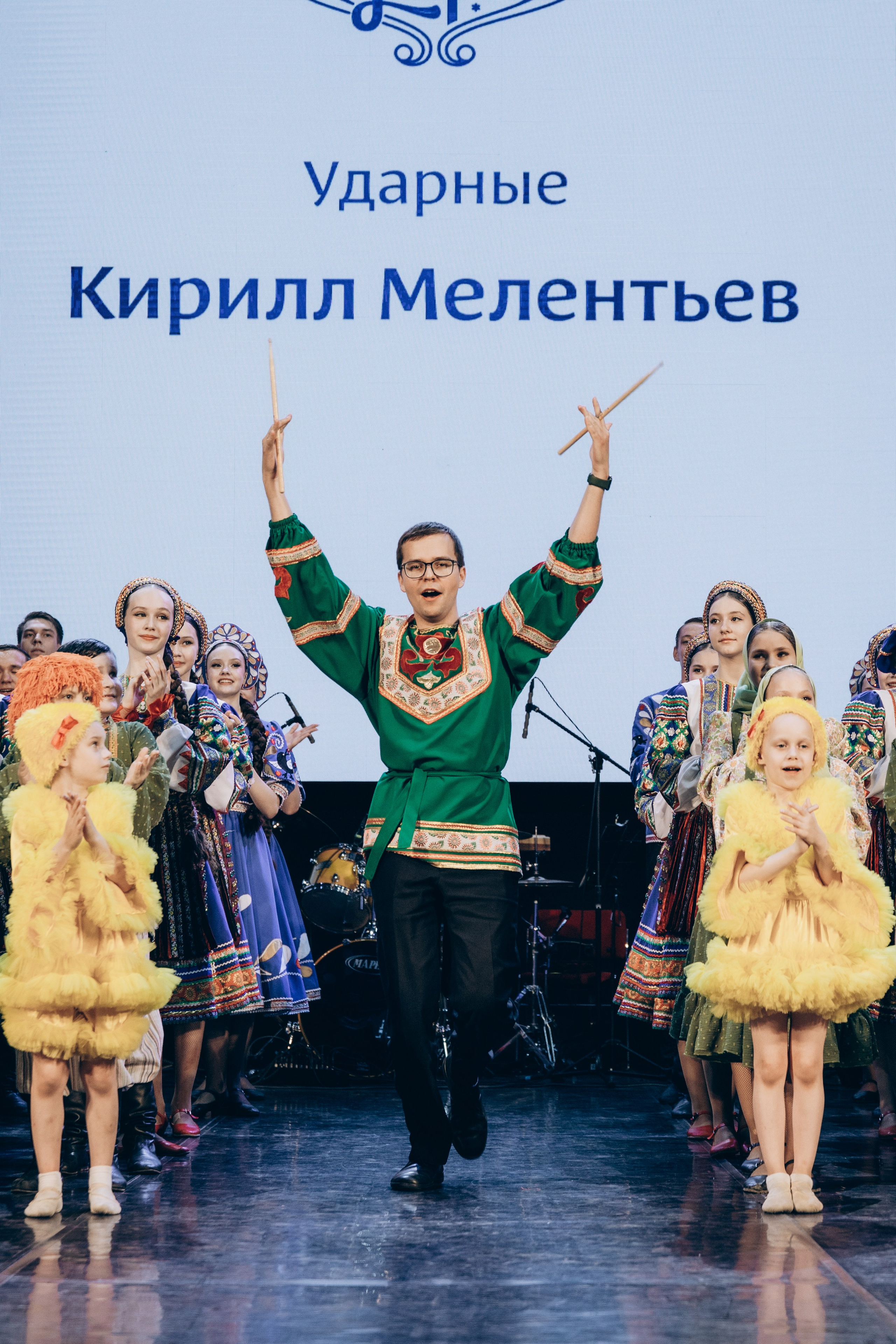 Танцевальный коллектив. Концерт. Ирина Воронкова — фотограф