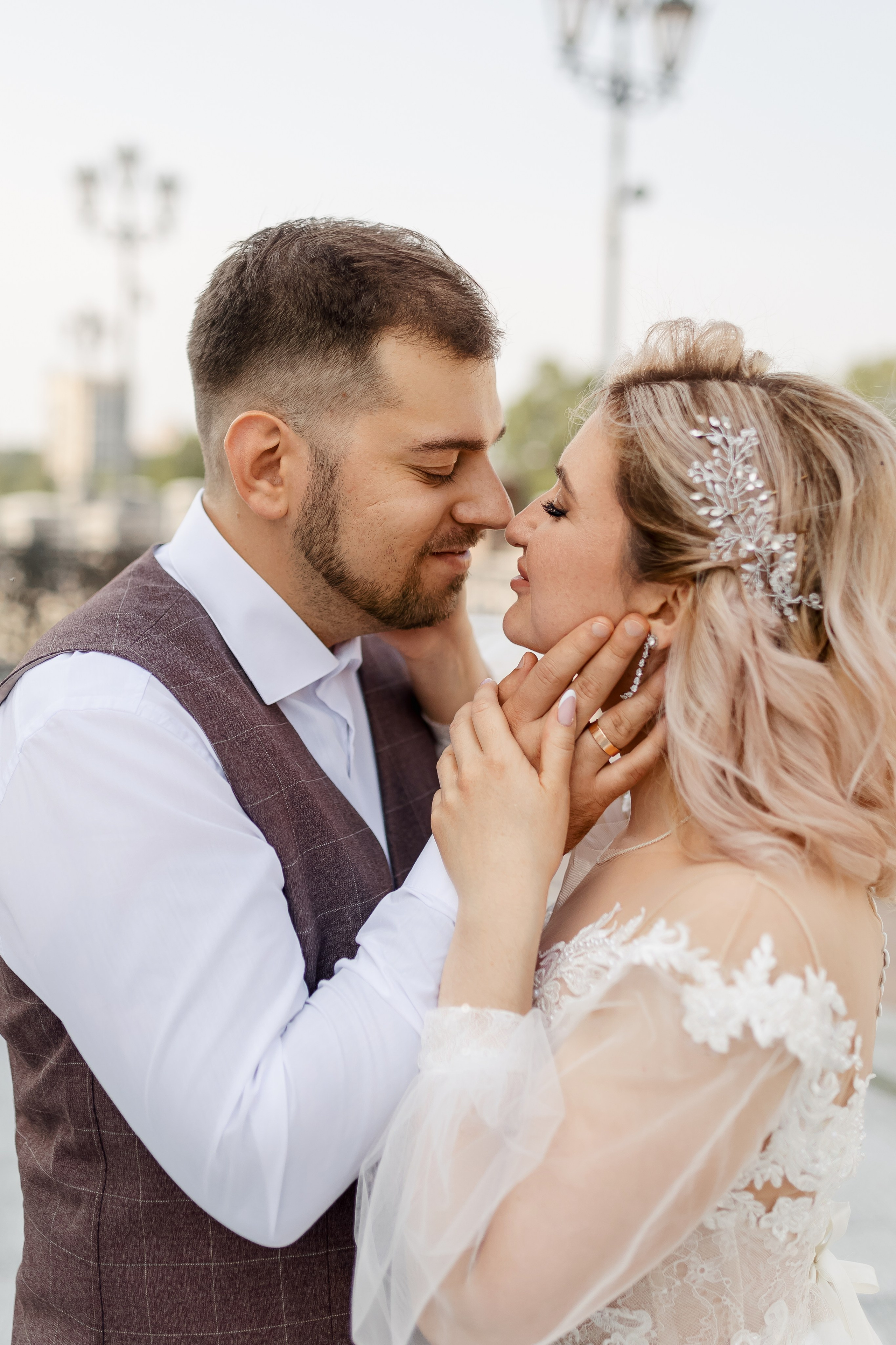 Максим и Юля. Дом офицеров. Свадебный фотограф в Хабаровске