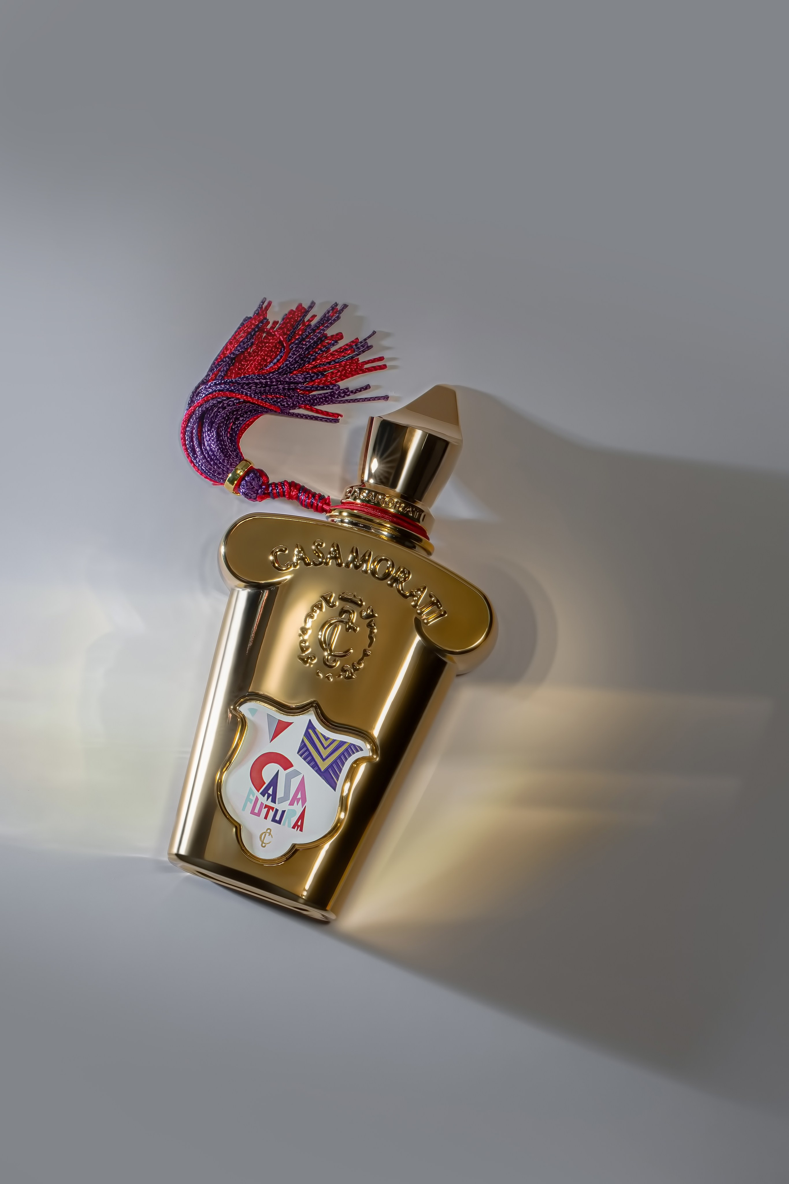 Художественная обработка парфюмов | Студия SVITHART