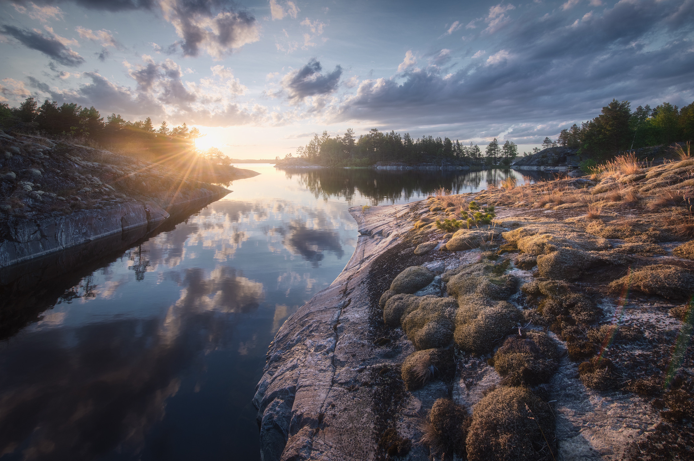 Lake Ladoga. The beauty of nature. Photographer Anton Kononov