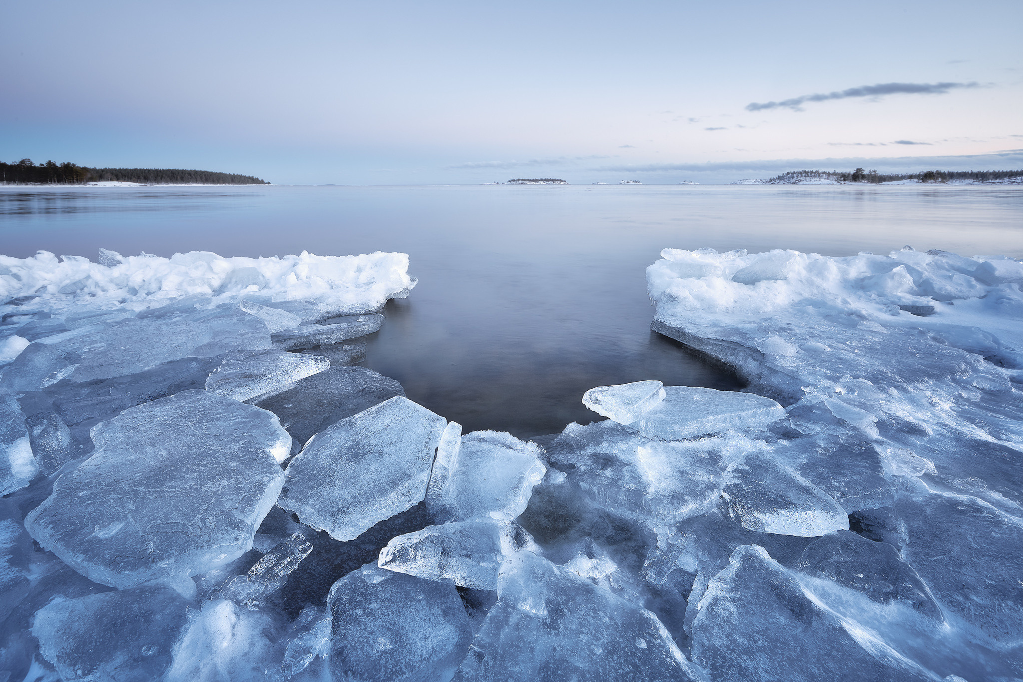 Lake Ladoga. The beauty of nature. Photographer Anton Kononov
